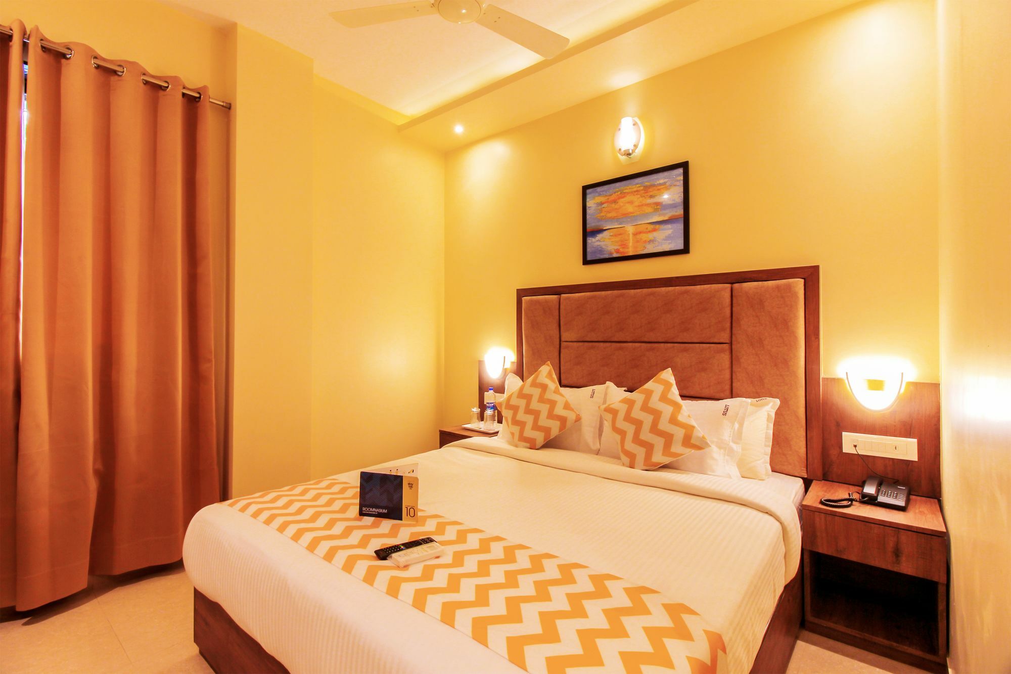 Hotel Fabhotel Lotus Grand Andheri 3*