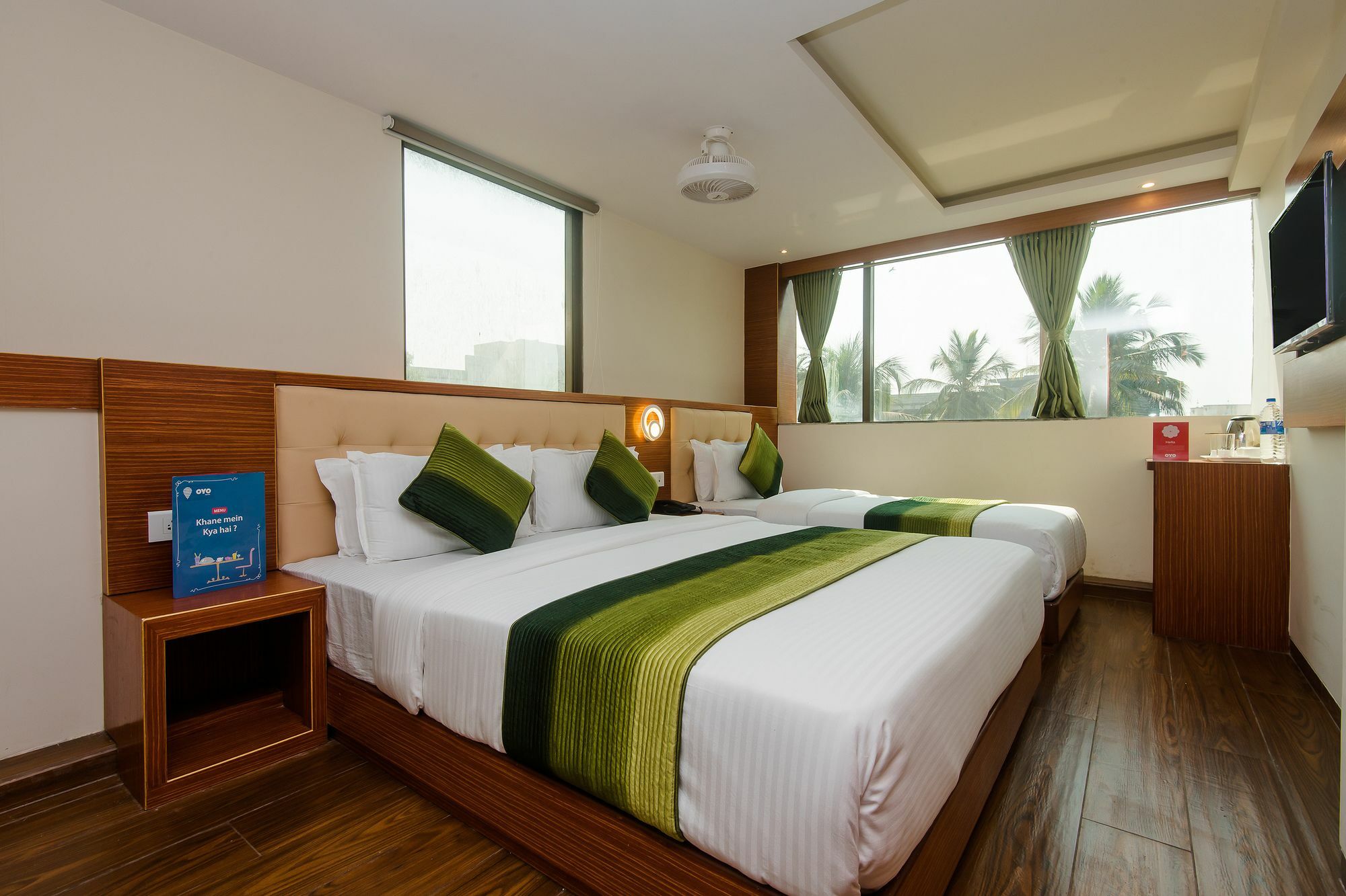 Hotel Oyo 11721 Aromas 2*