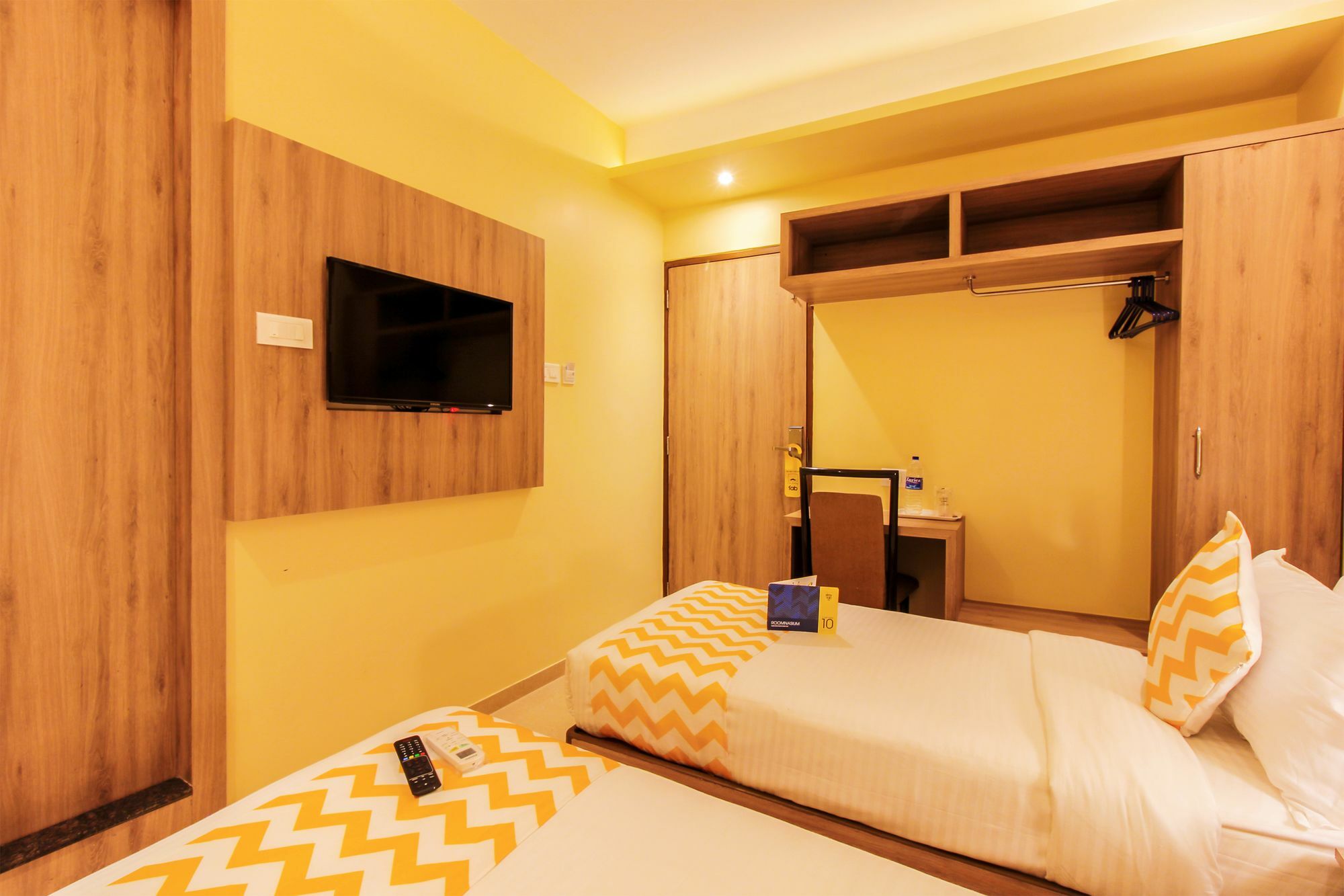 Fabhotel Lotus Grand Andheri Hotel