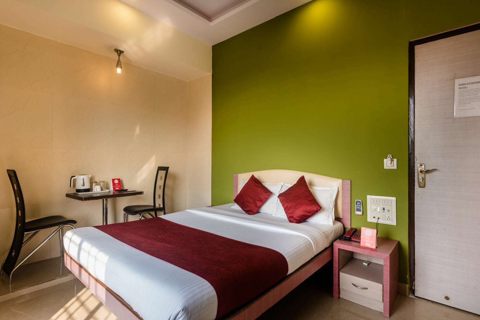 Fabhotel Annex Executive *