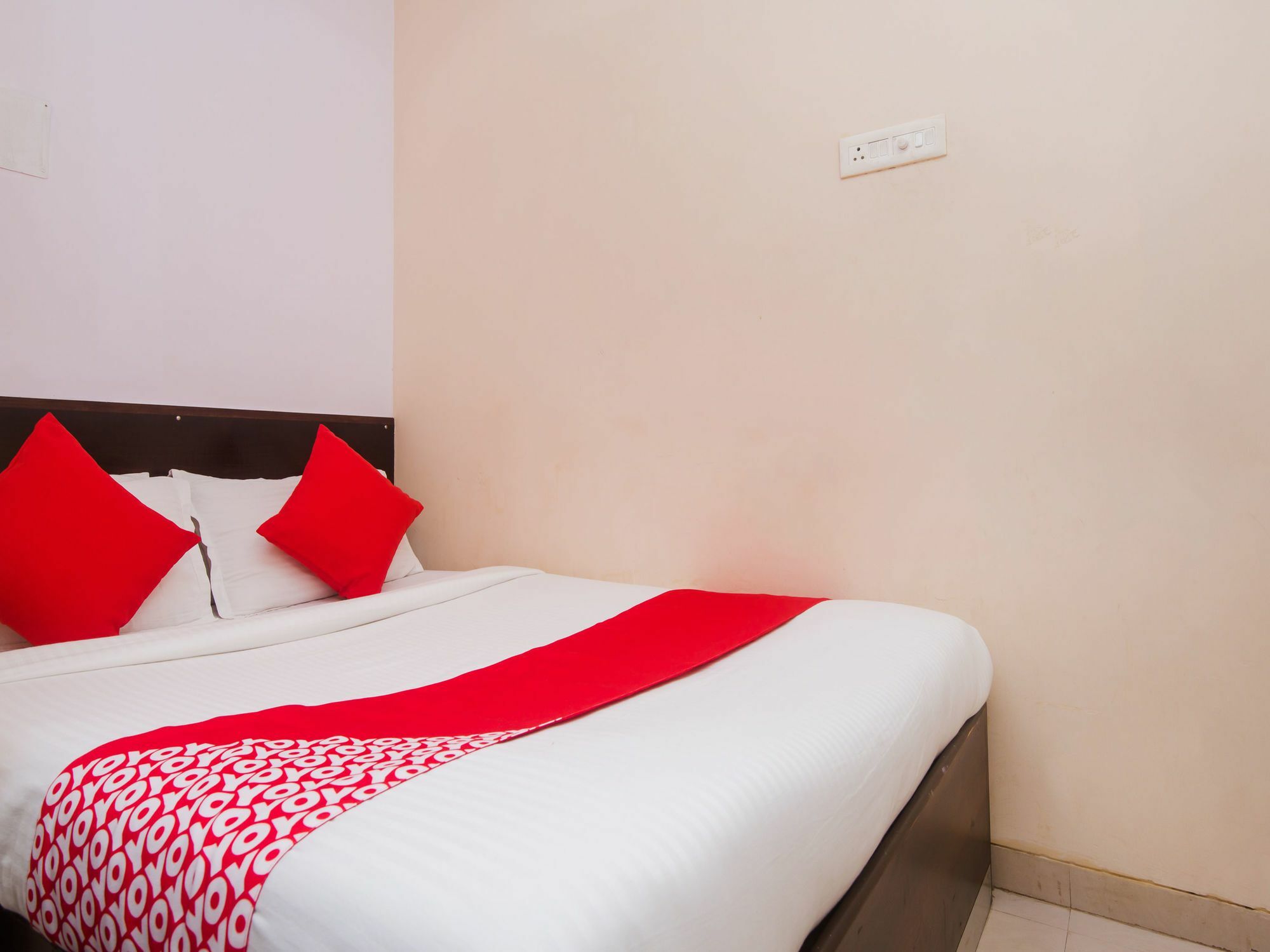 Hotel Oyo 1453 Daisy Residency