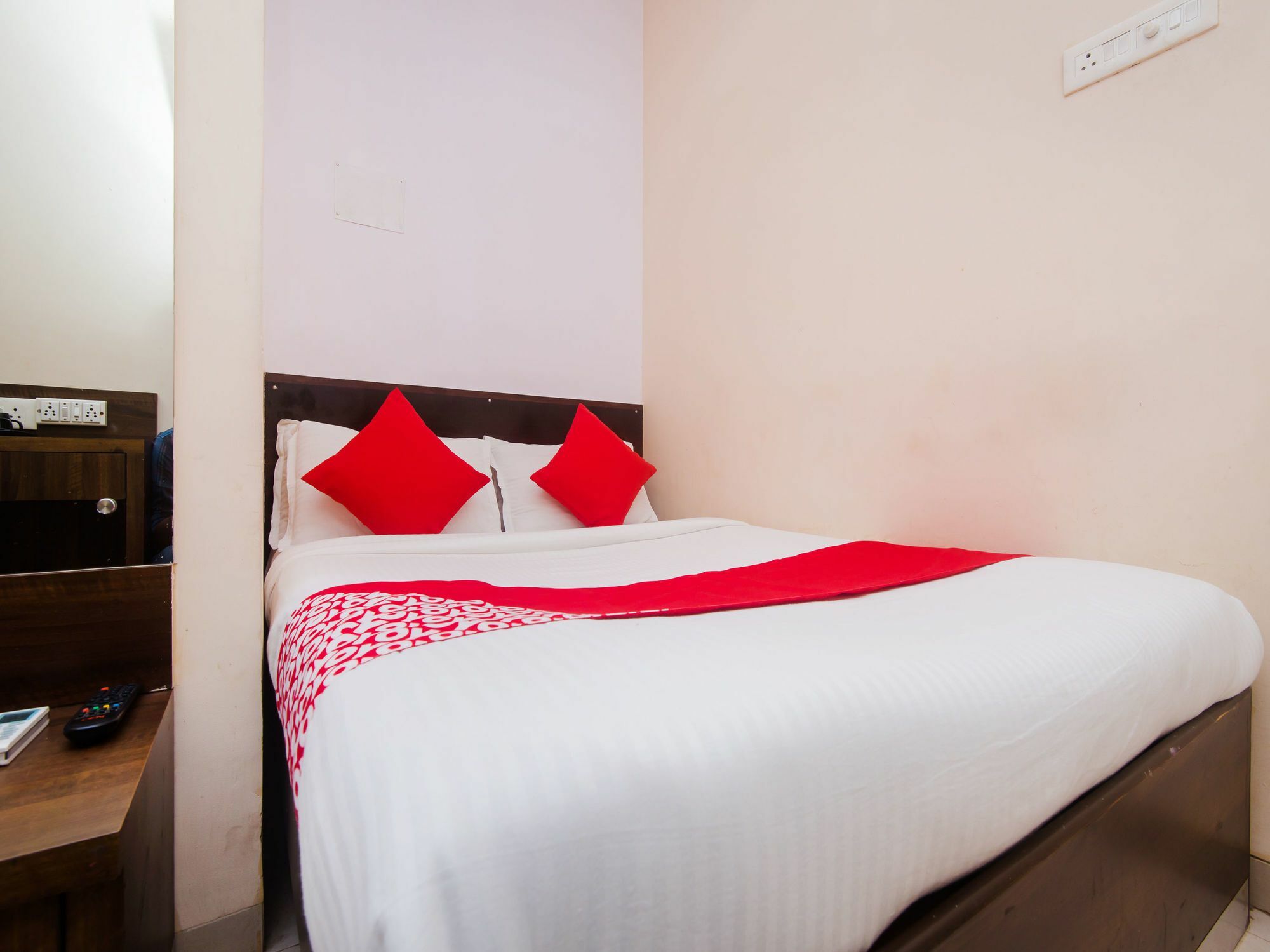 Oyo 1453 Daisy Residency