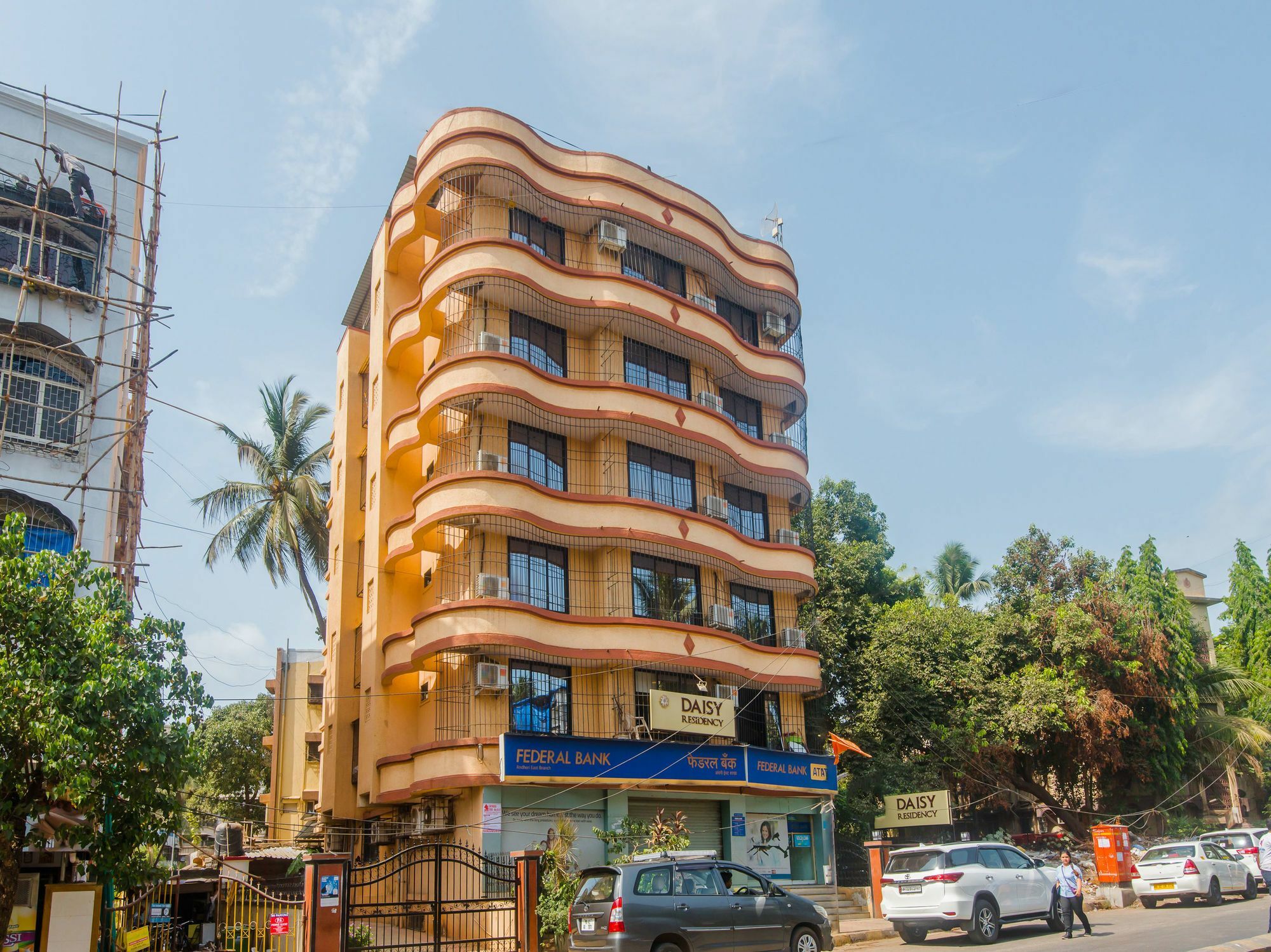Oyo 1453 Daisy Residency Hotel Mumbai