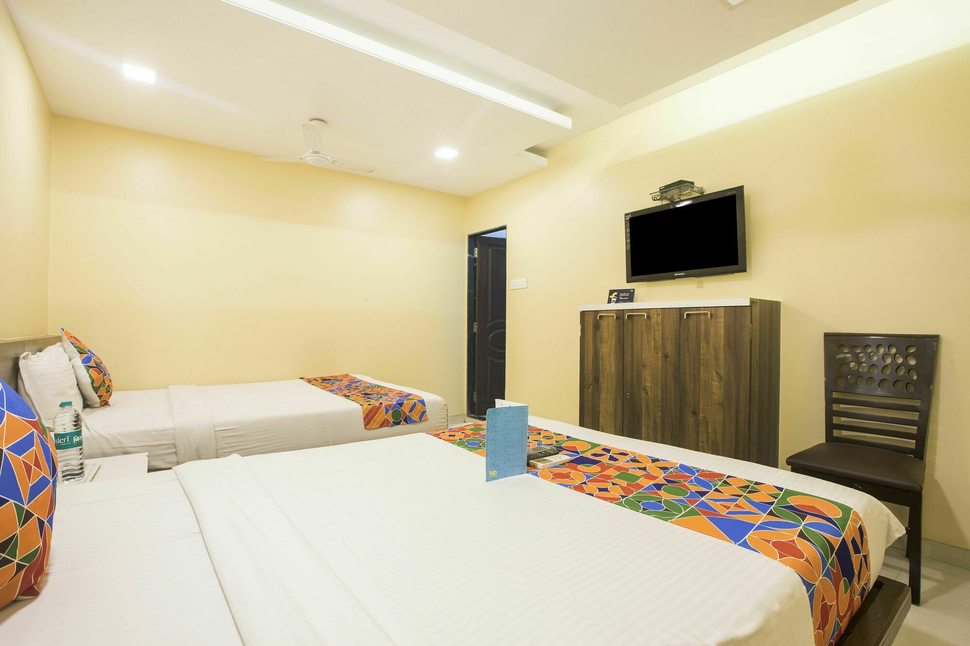 Hotel Fabhotel Airport Metro Mumbai