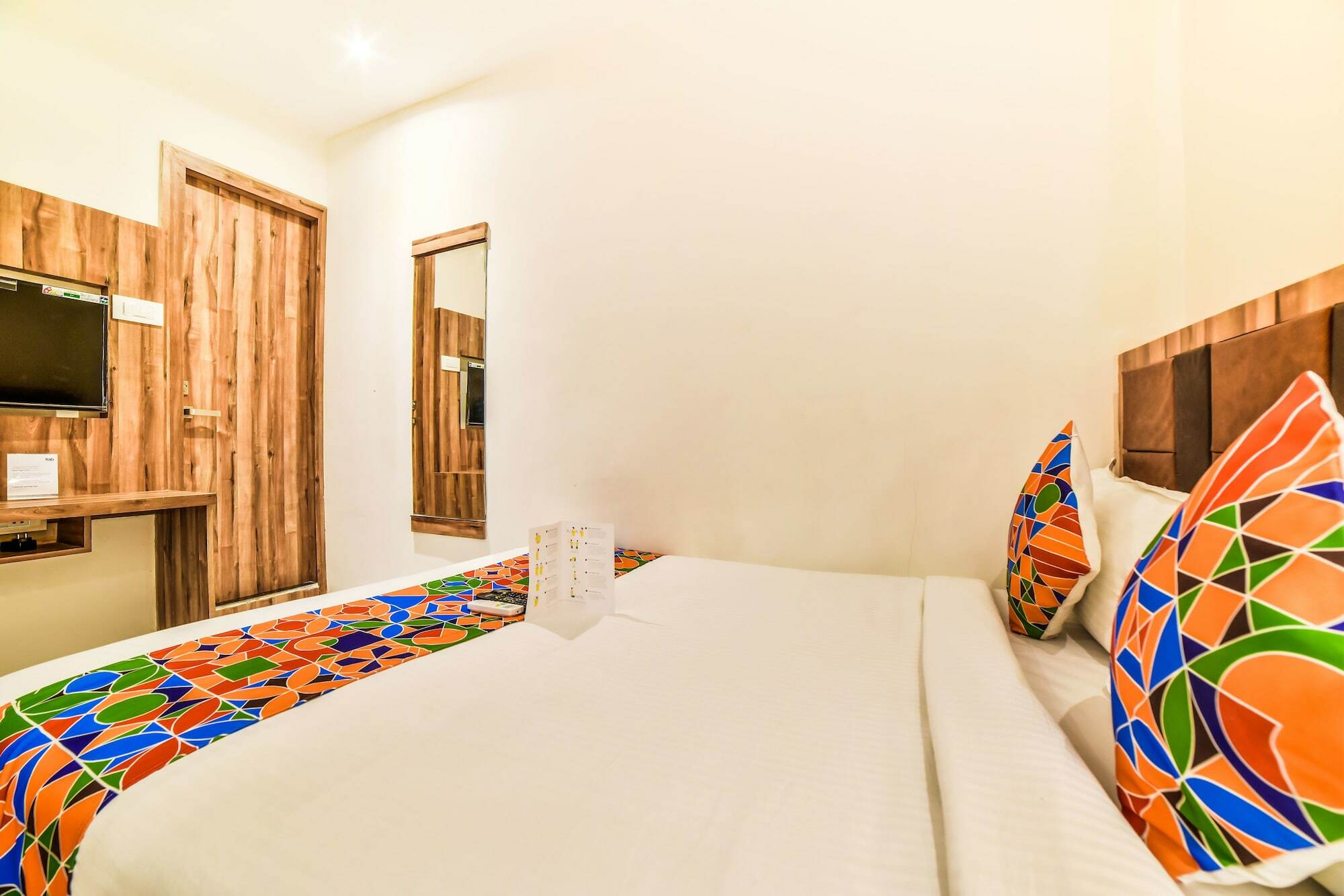 Fabexpress Gateway Andheri East Hotel Mumbai