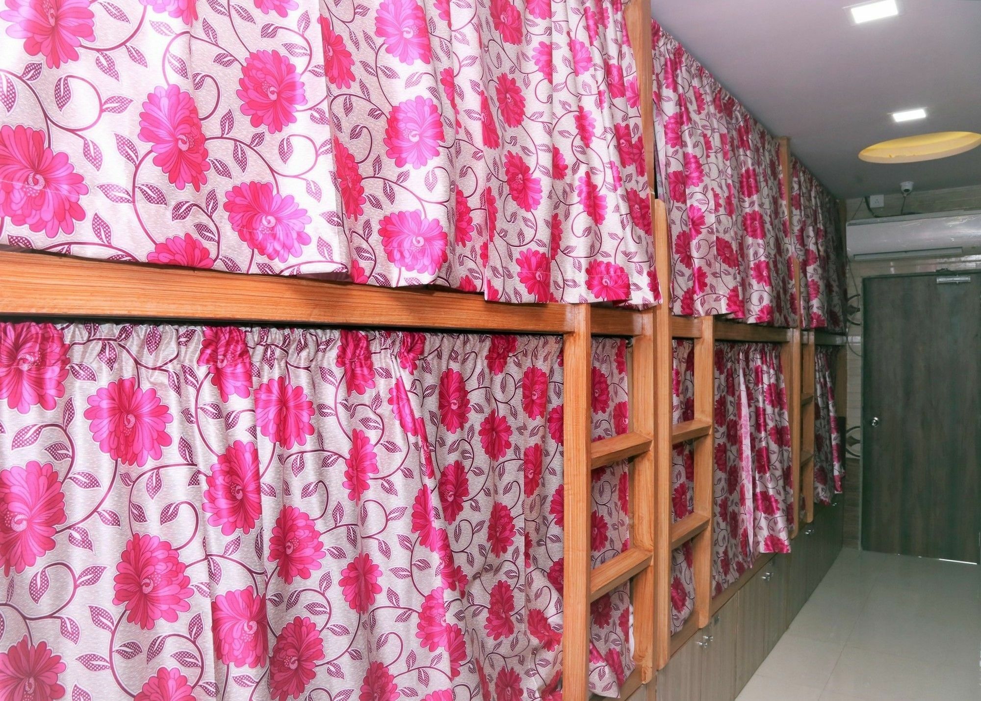 Delta Hostel Mumbai
