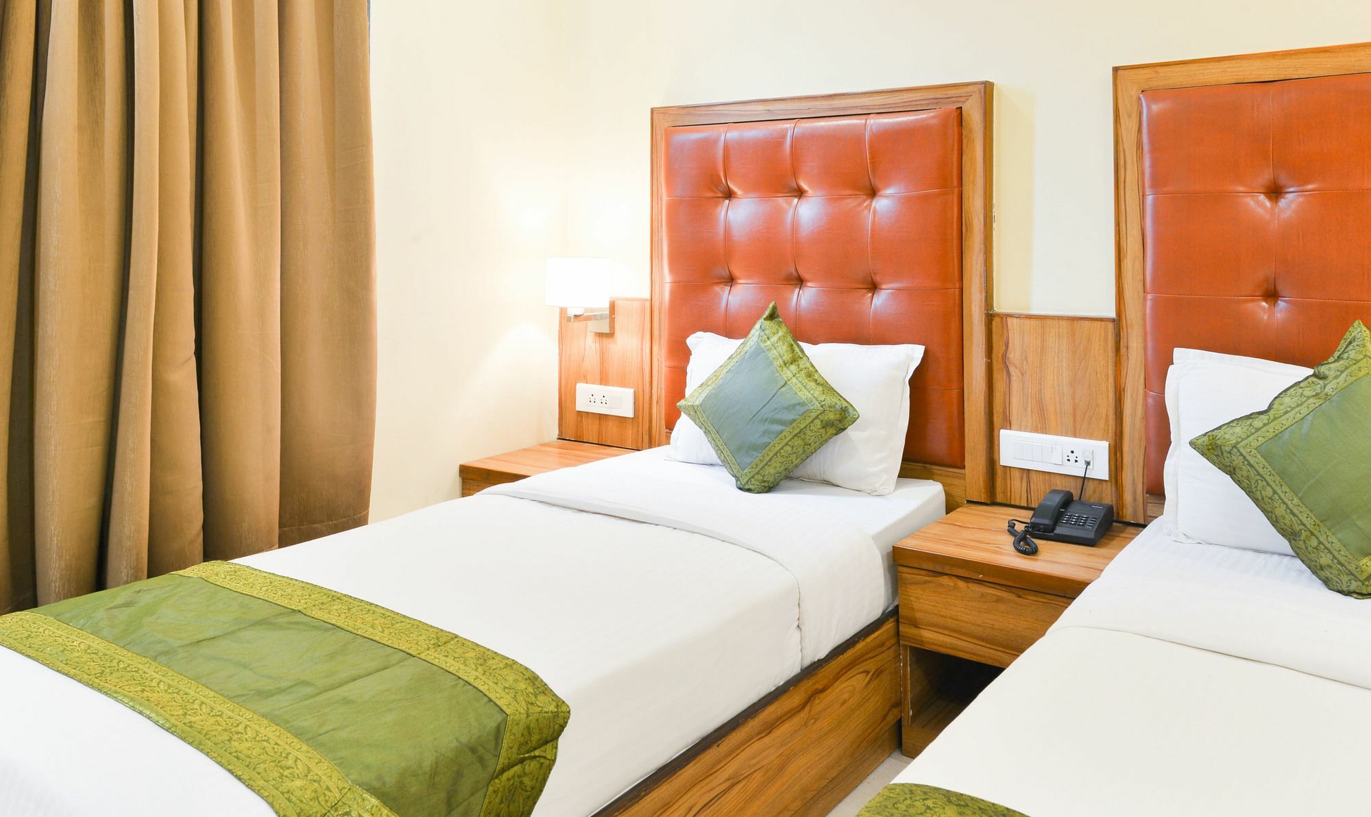 Hotel Treebo Aster Mumbai