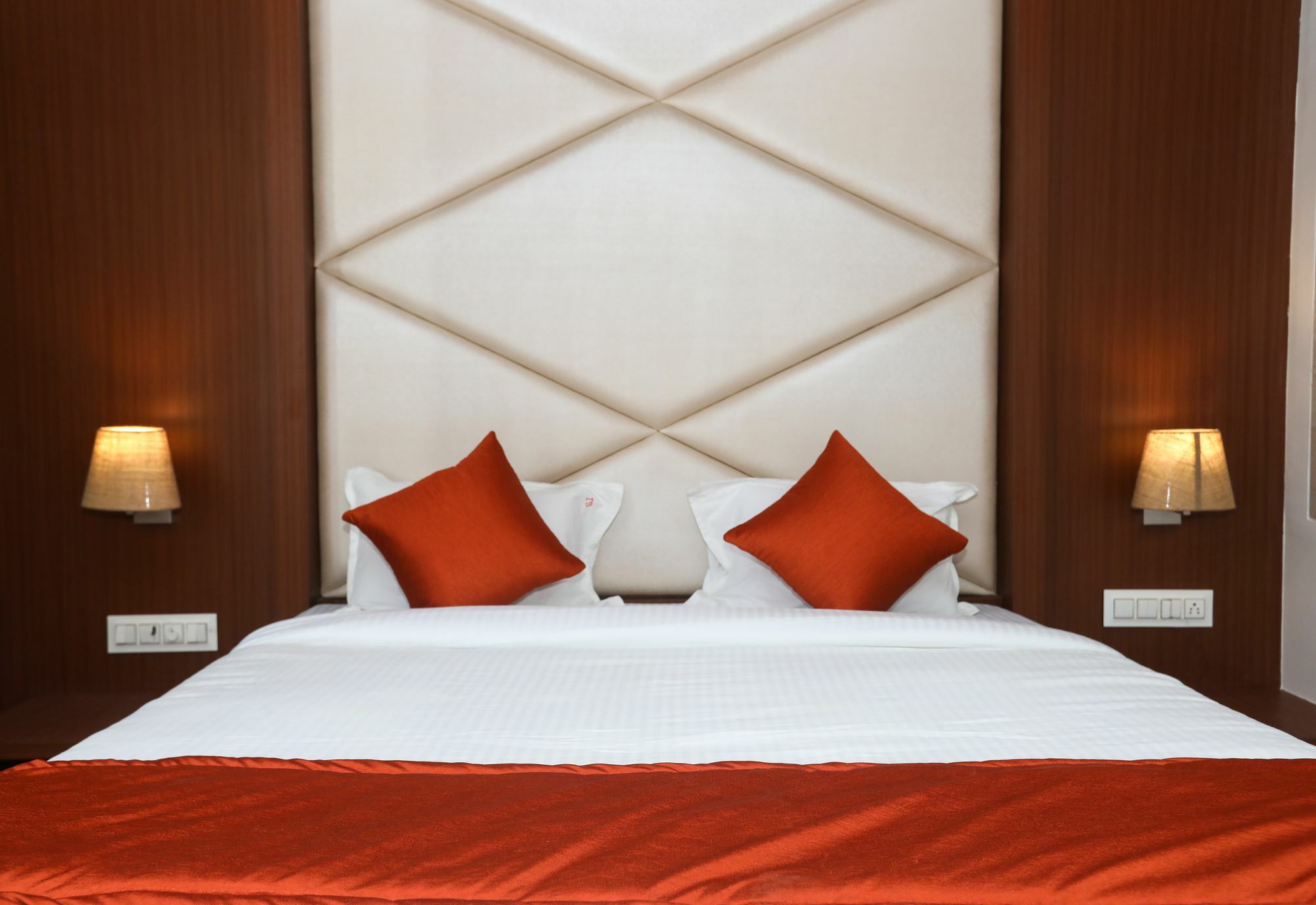 Hotel Spring 3*