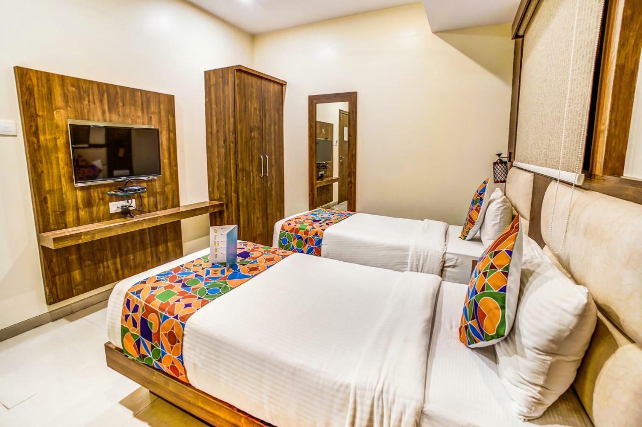 Hotel Oyo 9187 Adlon International Mumbai