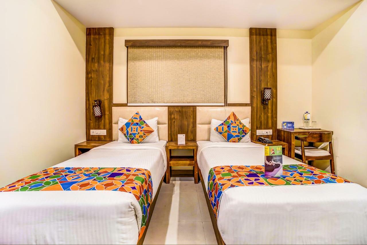 Oyo 9187 Adlon International Mumbai