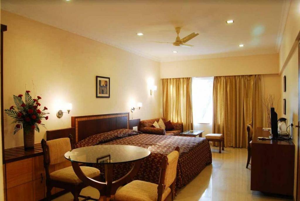 Juhu Plaza Hotel