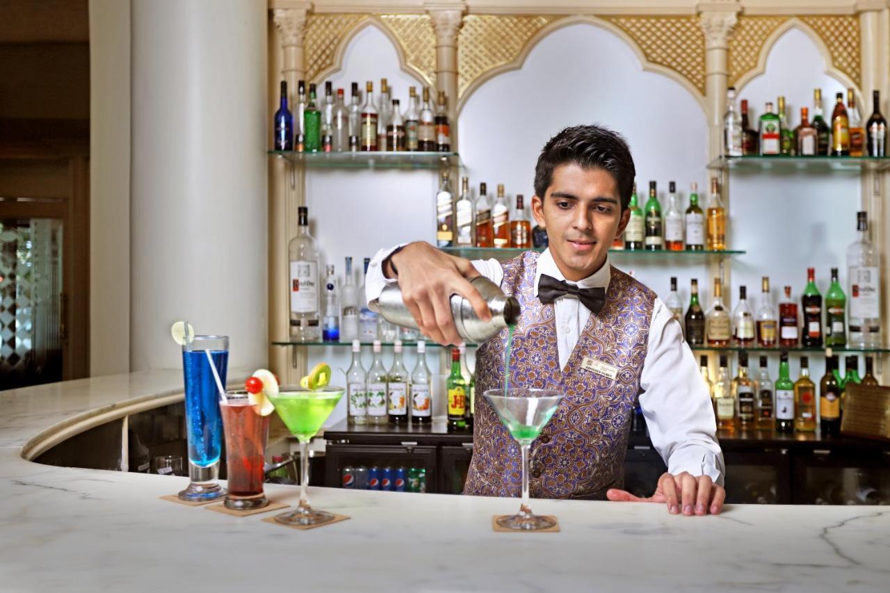 The Ambassador, Marine Drive, 4*