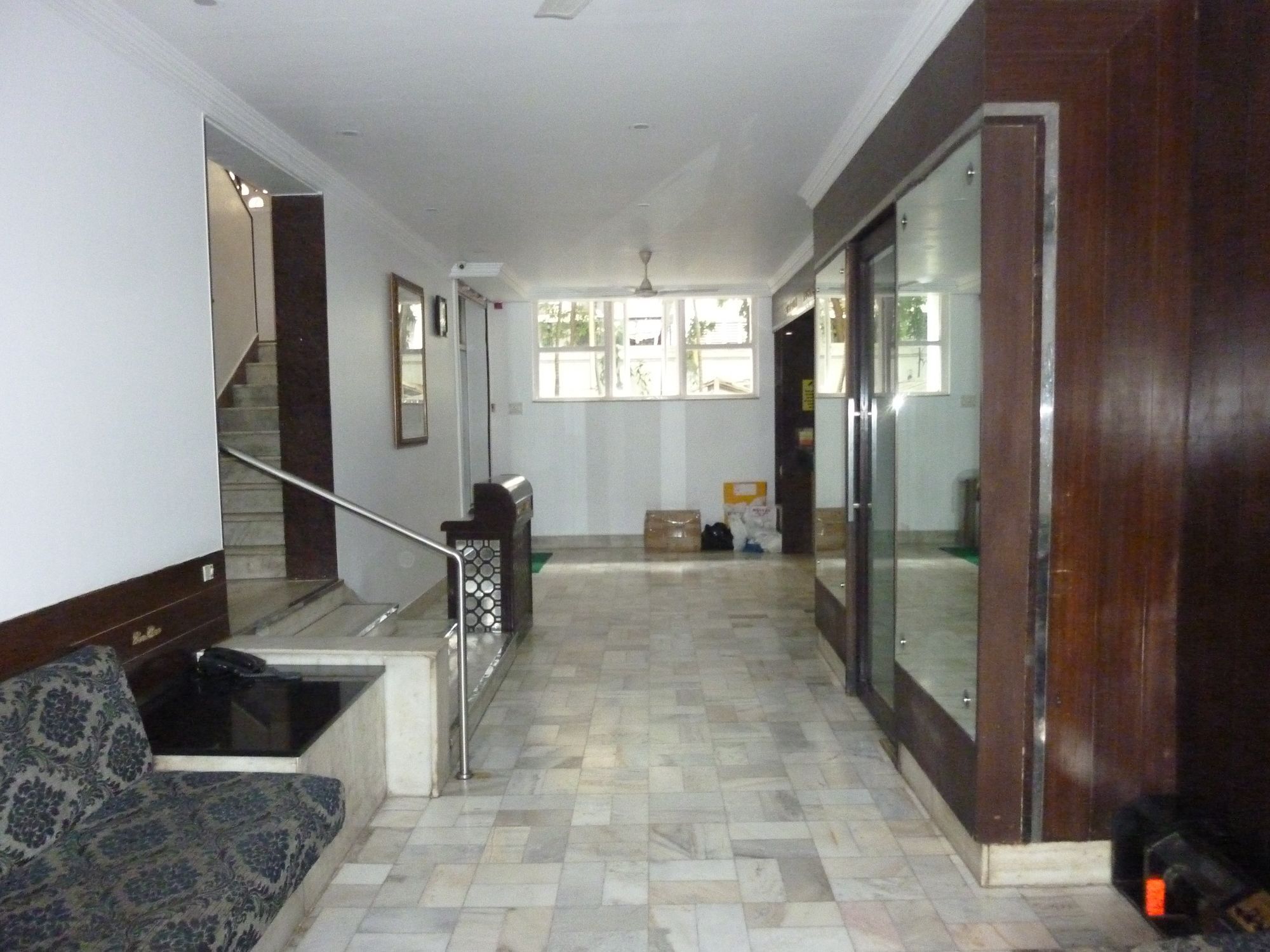 Hotel Balwas International Mumbai