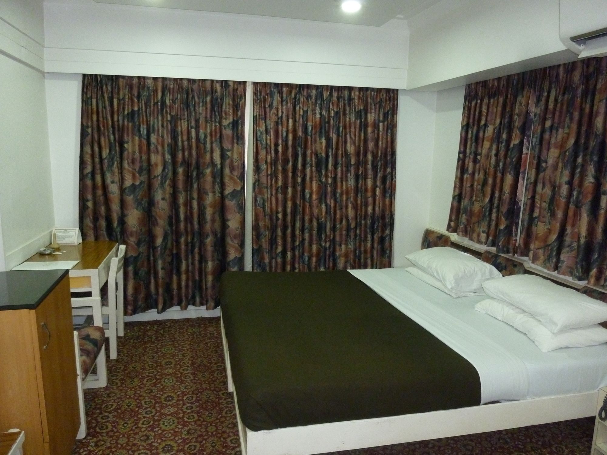 Hotel Balwas International Mumbai