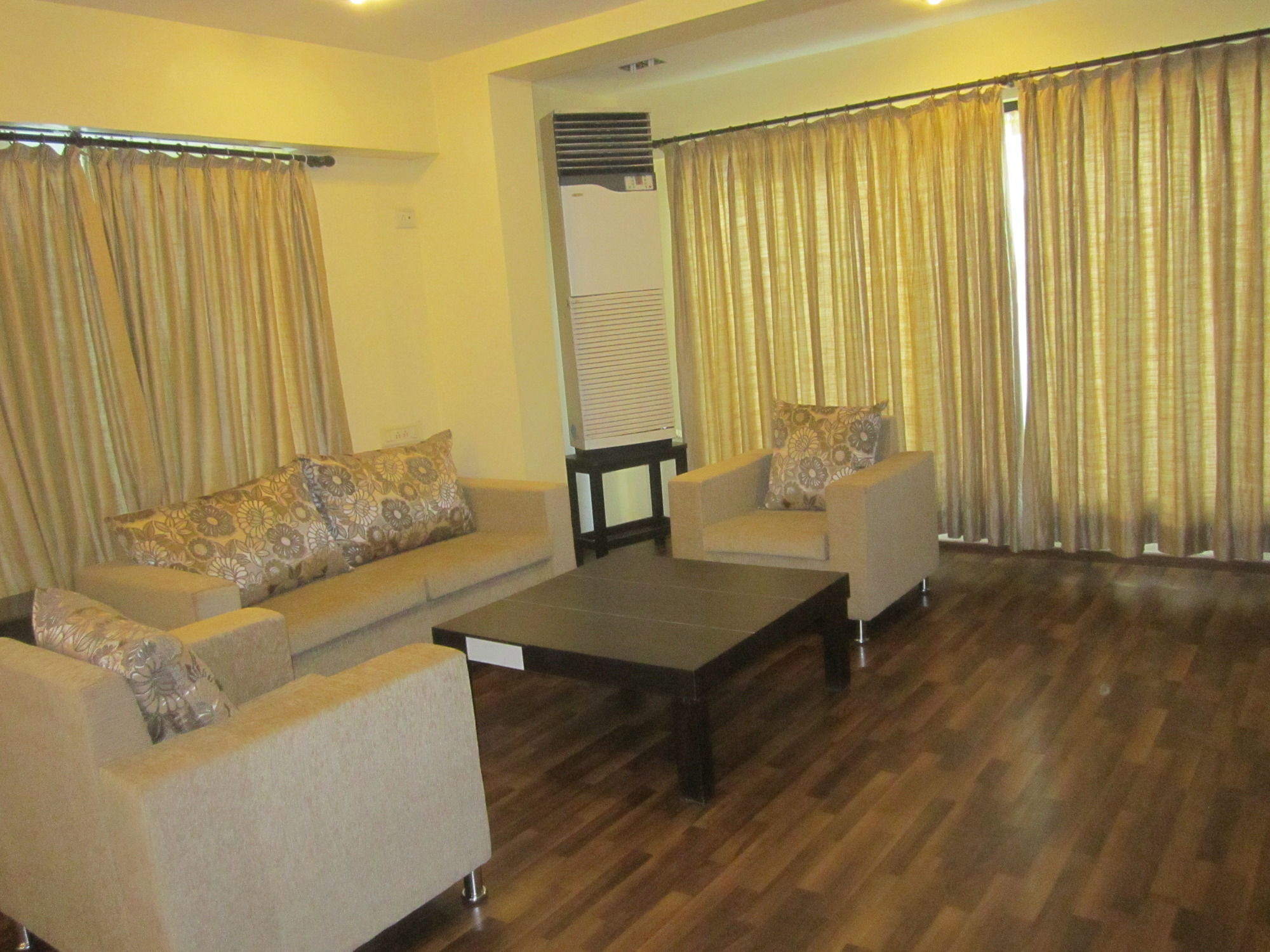 Hotel Orritel West 3*