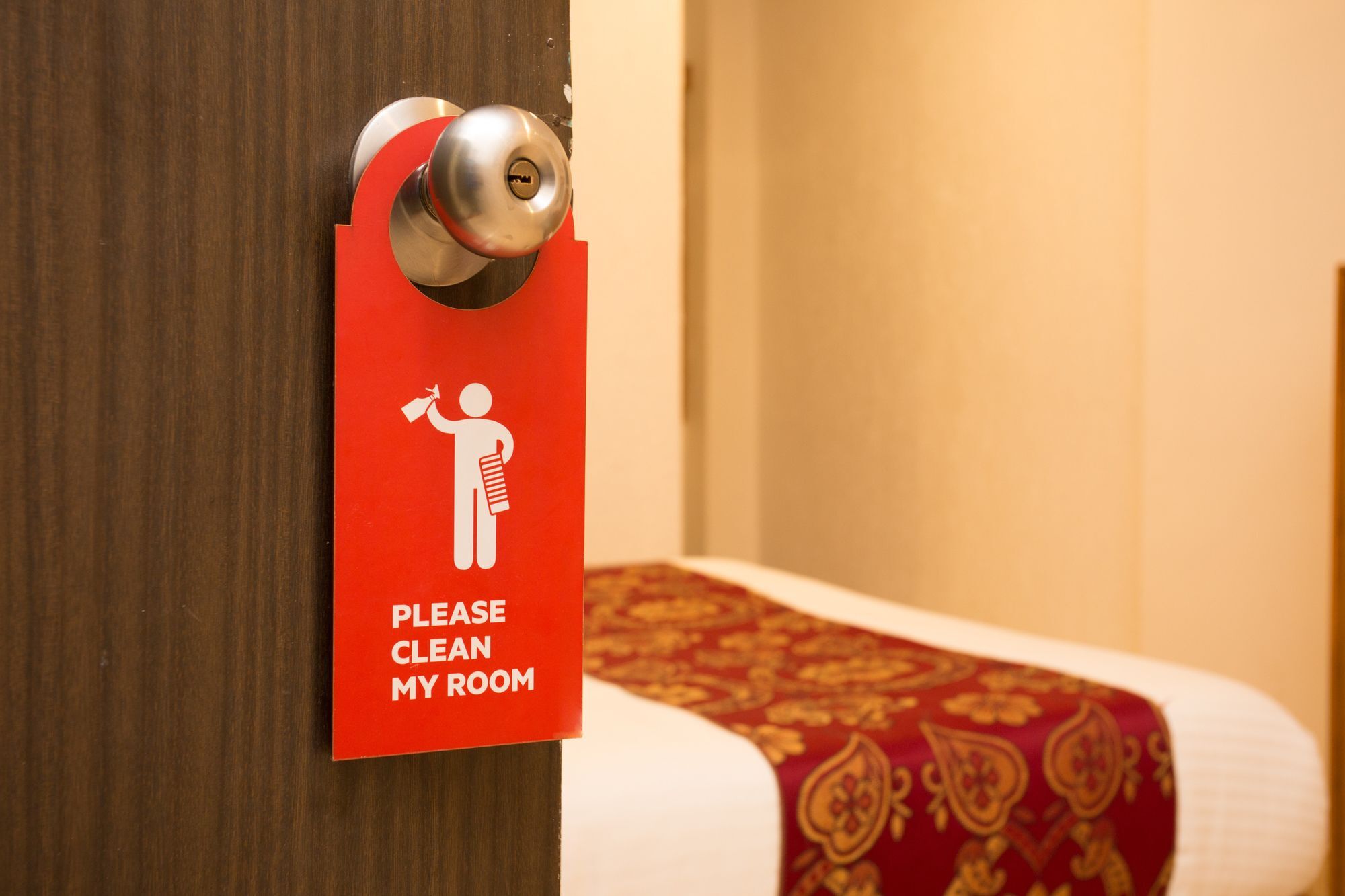 Oyo 8755 Red Palms Hotel Mumbai