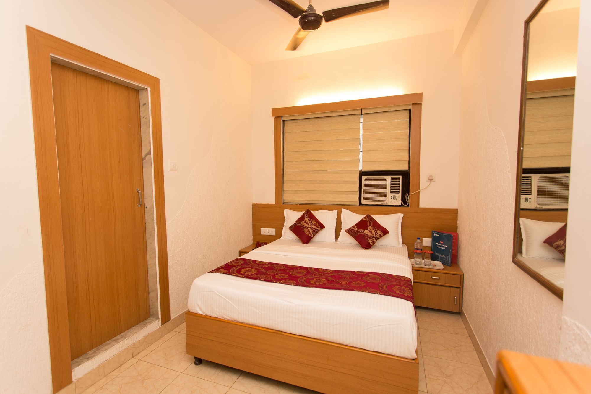 Hotel Oyo 8755 Red Palms