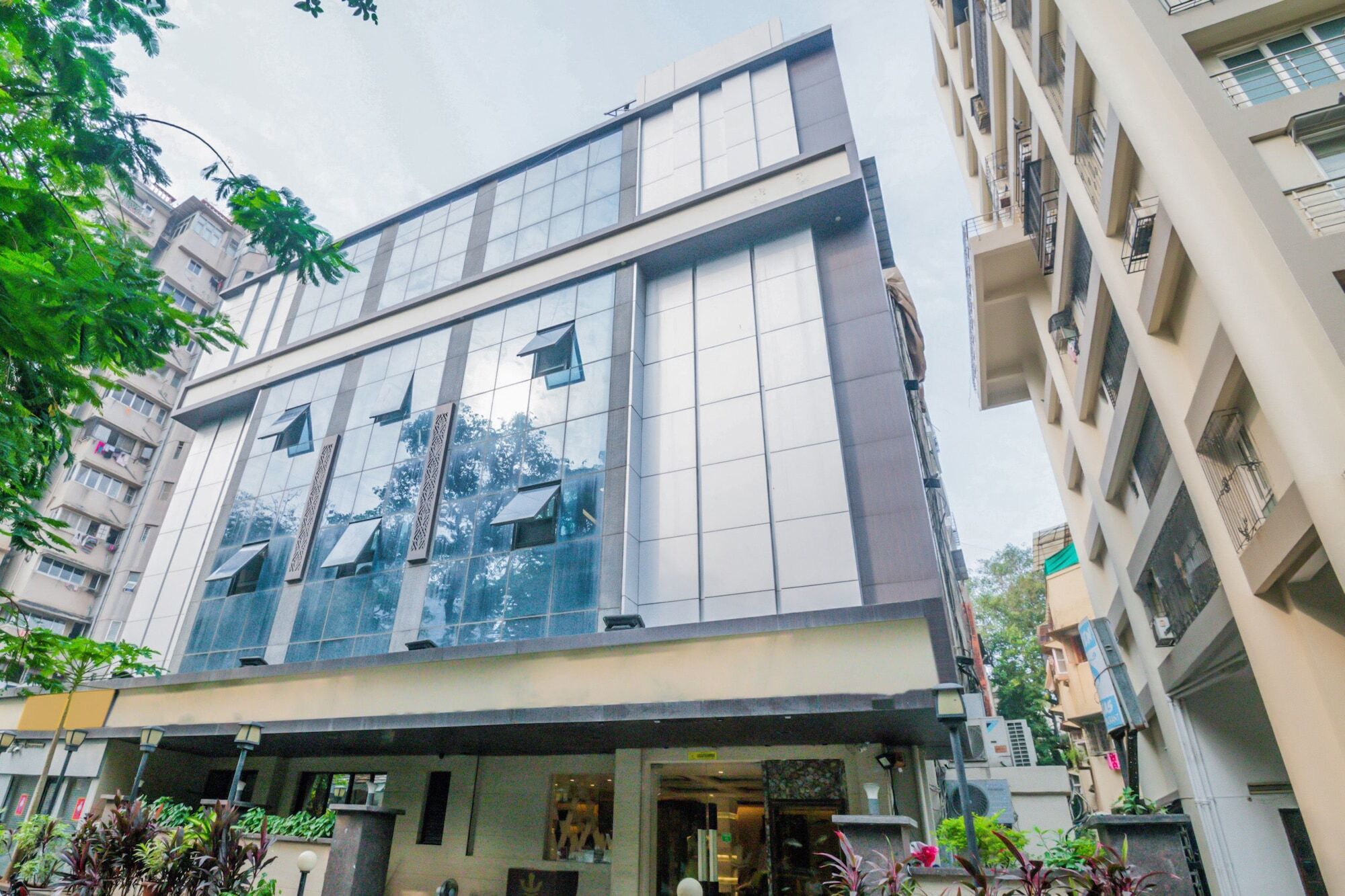 Oyo Flagship 18252 Supreme Cuffe Parade 3* Mumbai
