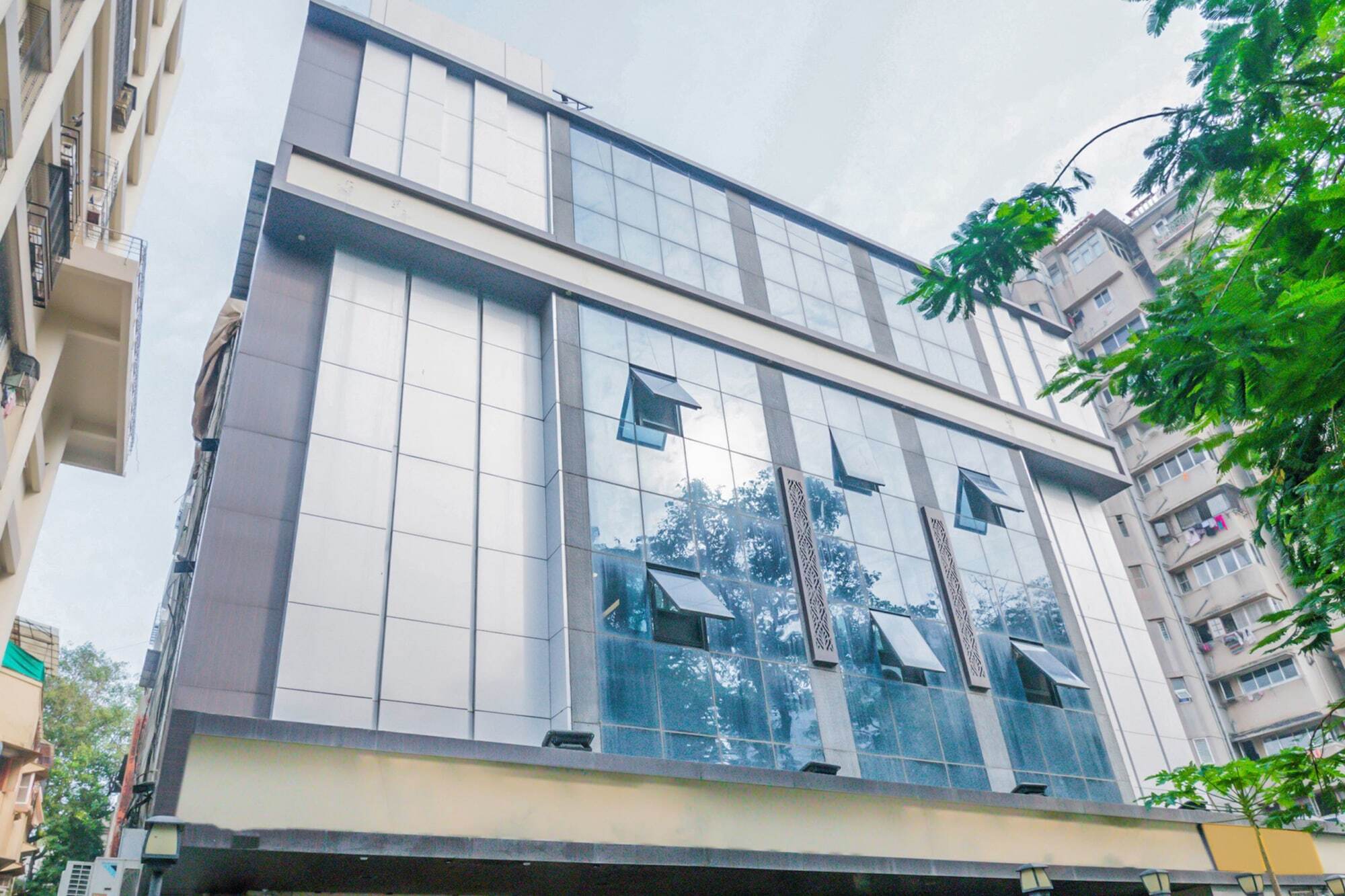 Hotel Oyo Flagship 18252 Supreme Cuffe Parade Mumbai
