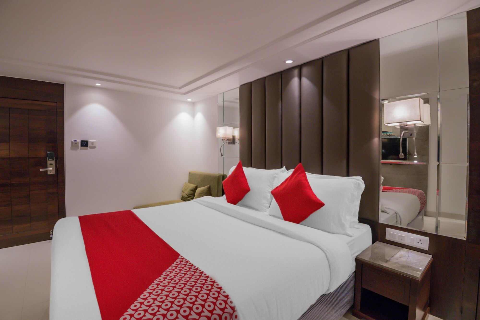 Oyo Flagship 18252 Supreme Cuffe Parade 3* Mumbai
