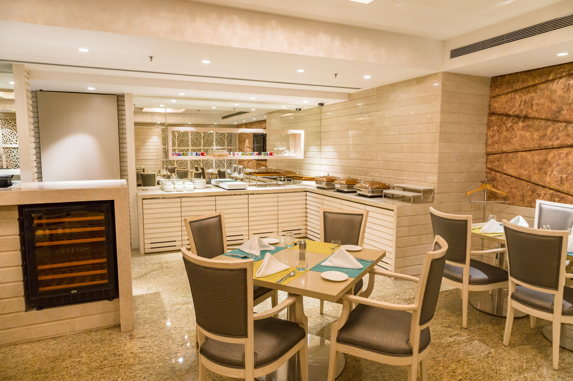 Niranta Airport Transit Hotel-intl Wing Hotel
