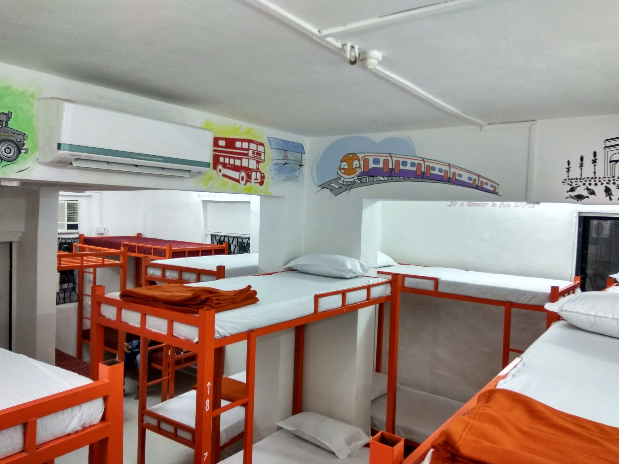 Bombay Rooms 3*