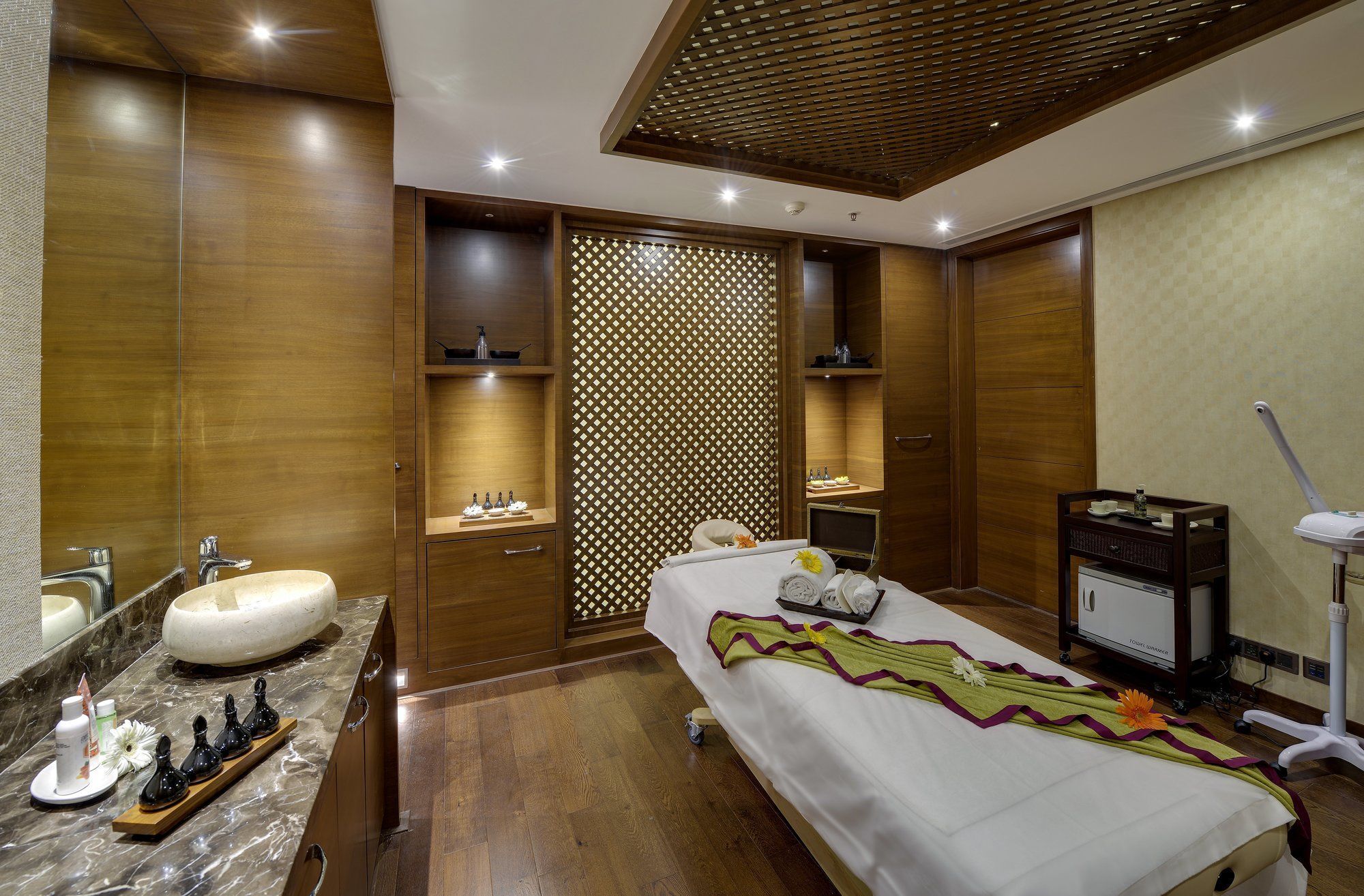 Hotel Niranta Airport Transit Hotel-intl Wing 4*
