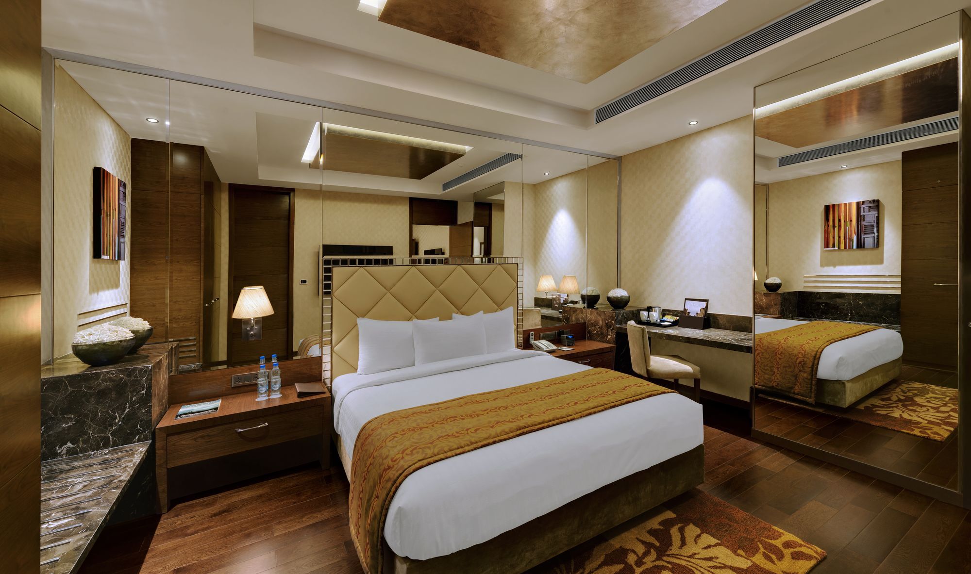 Niranta Airport Transit Hotel-intl Wing