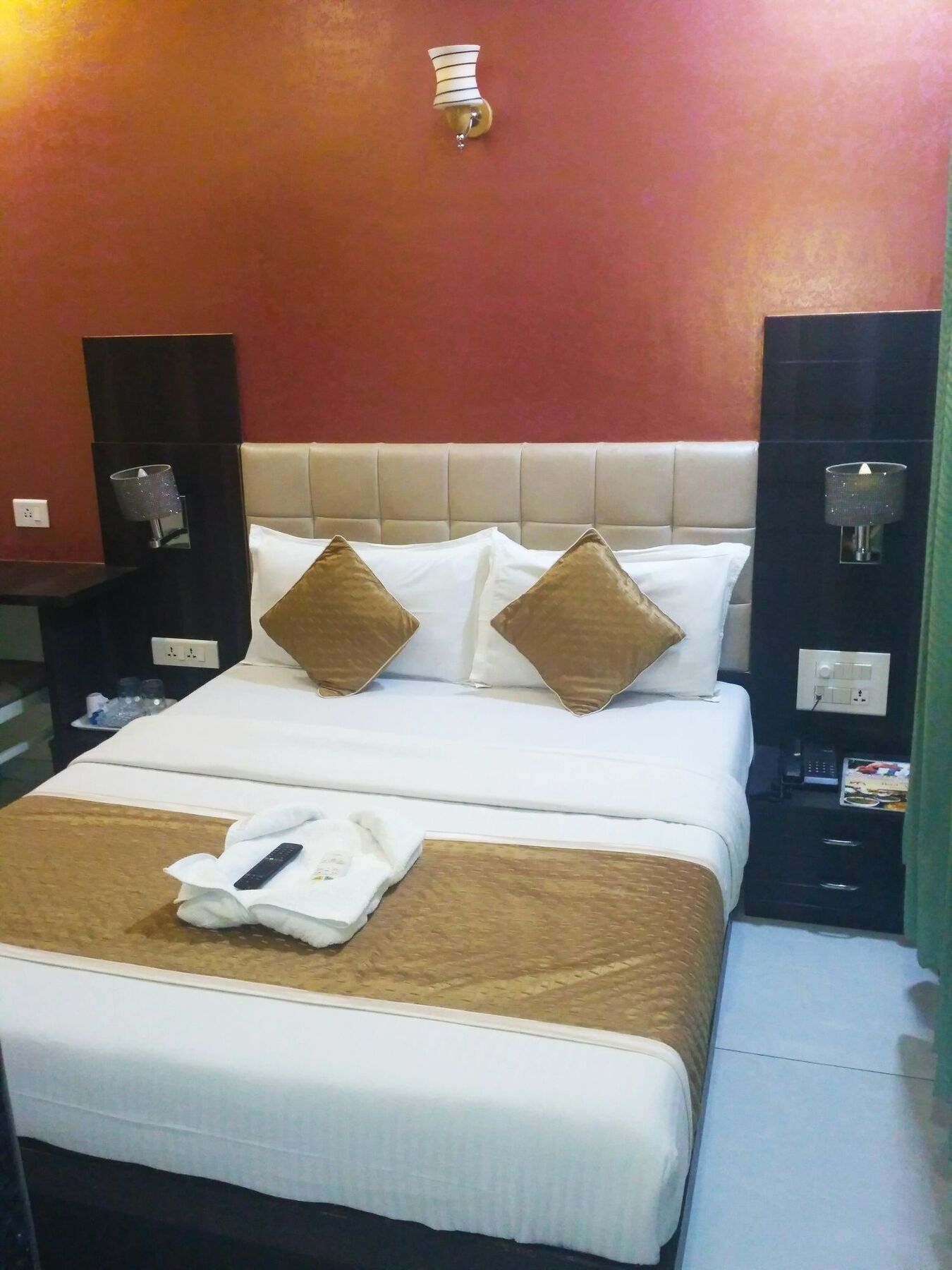 Hotel Avenue International Airport