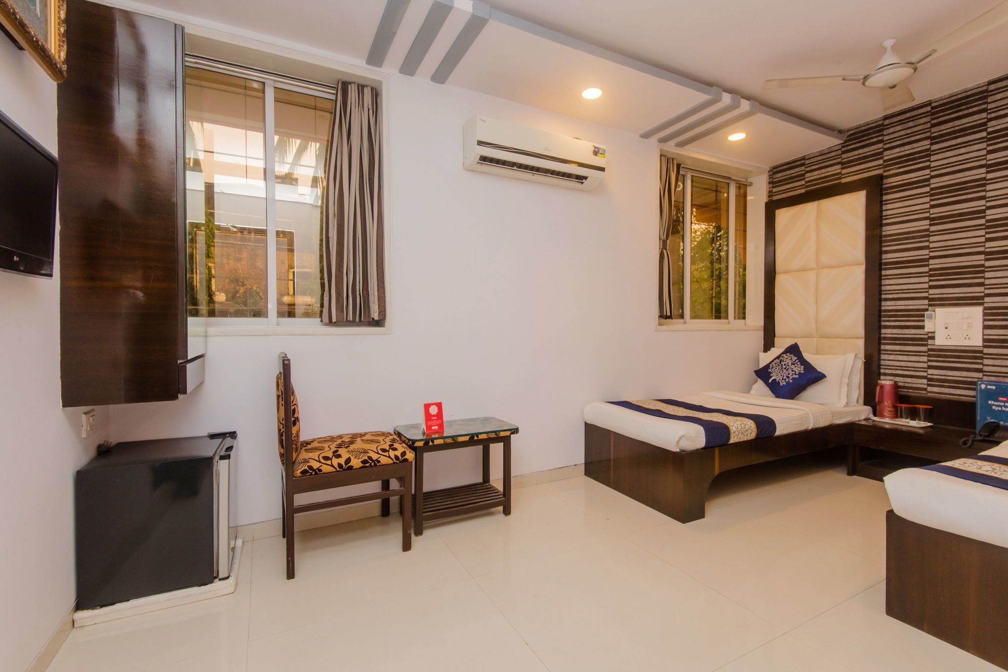Hotel Oyo 408 Parle 2*