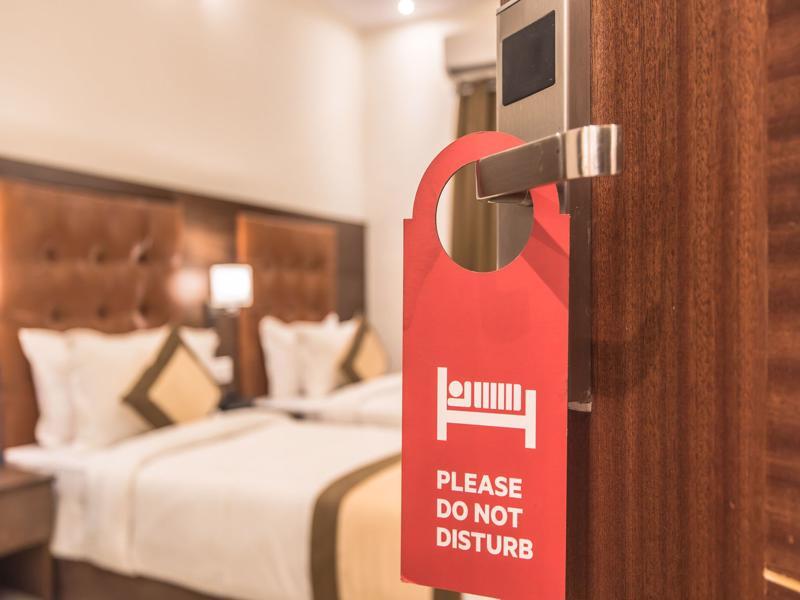 Oyo 9328 Marol Hotel 2*