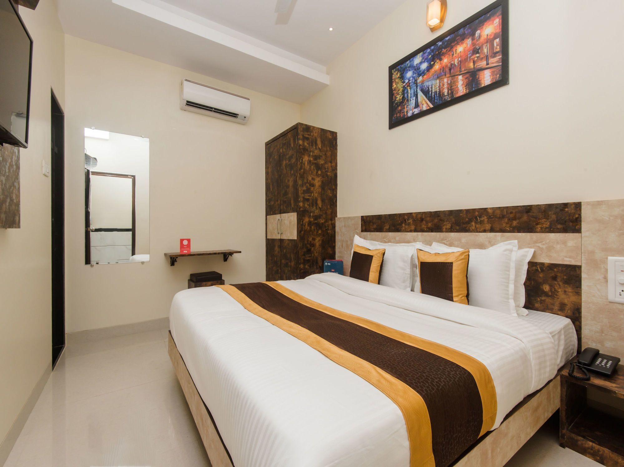 Fabexpress Embassy Grand - Nr Bkc