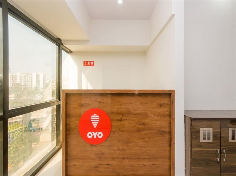 Oyo 12043 Crystal Crown Mumbai