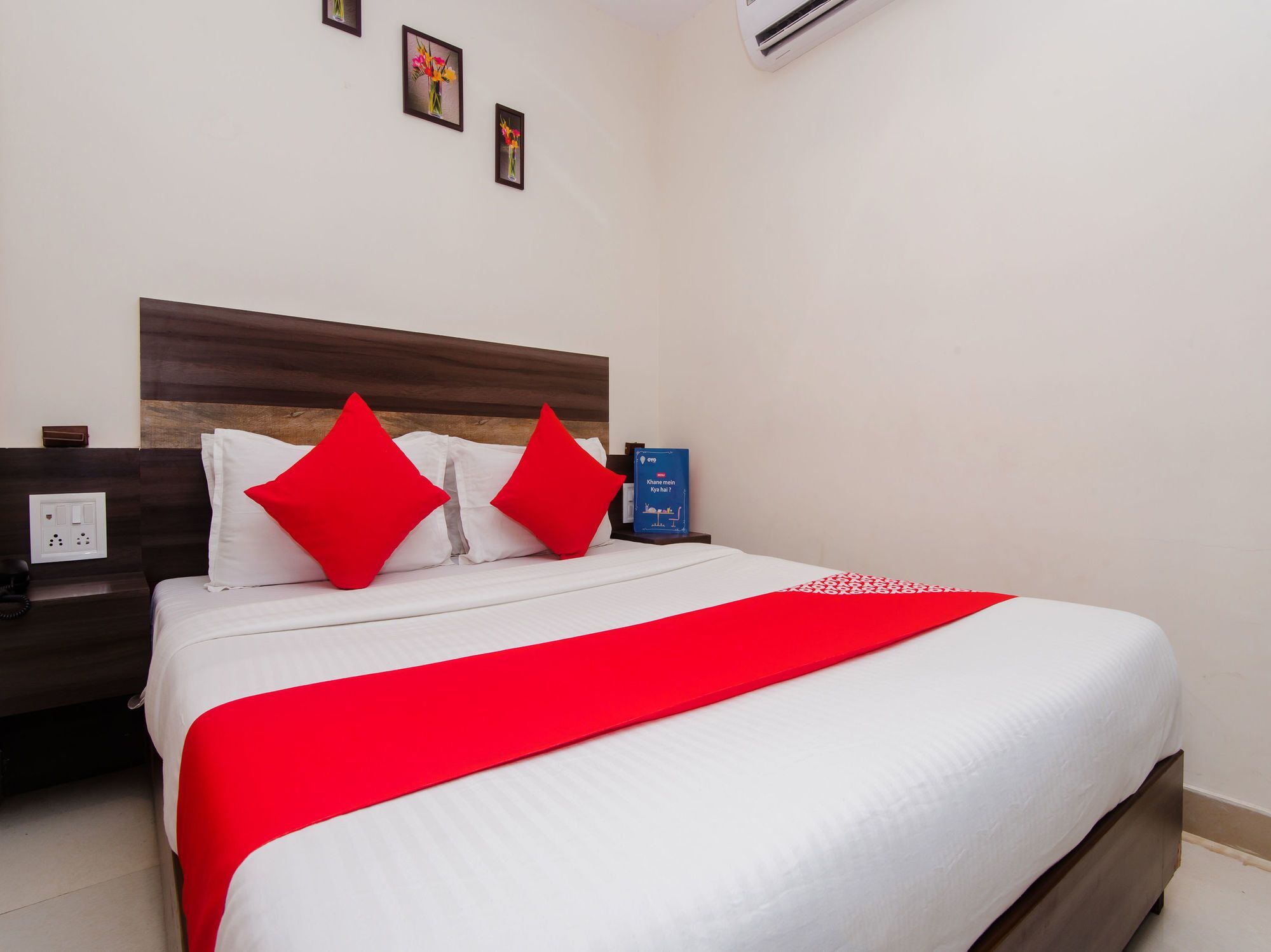 Oyo 13540 Golden Palace Mumbai