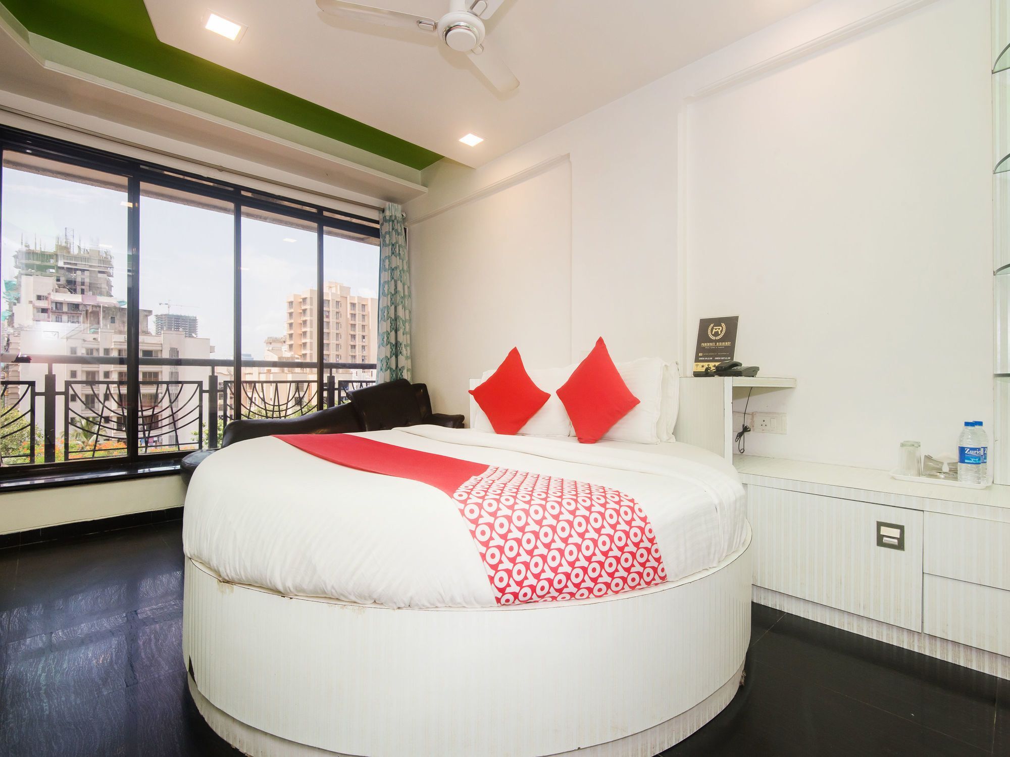 Oyo 16077 Panchvati Residency Hotel Mumbai