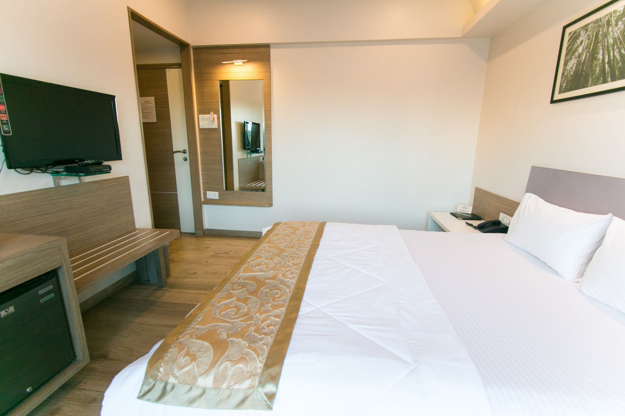 Seasons 3* Mumbai