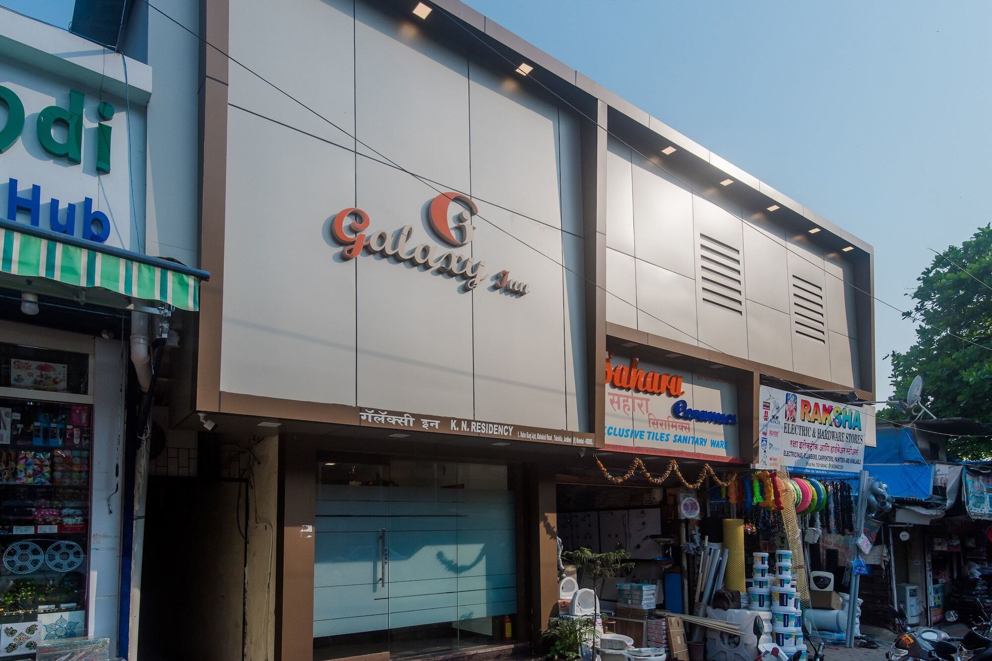 Oyo Flagship 23259 Galaxy 3*