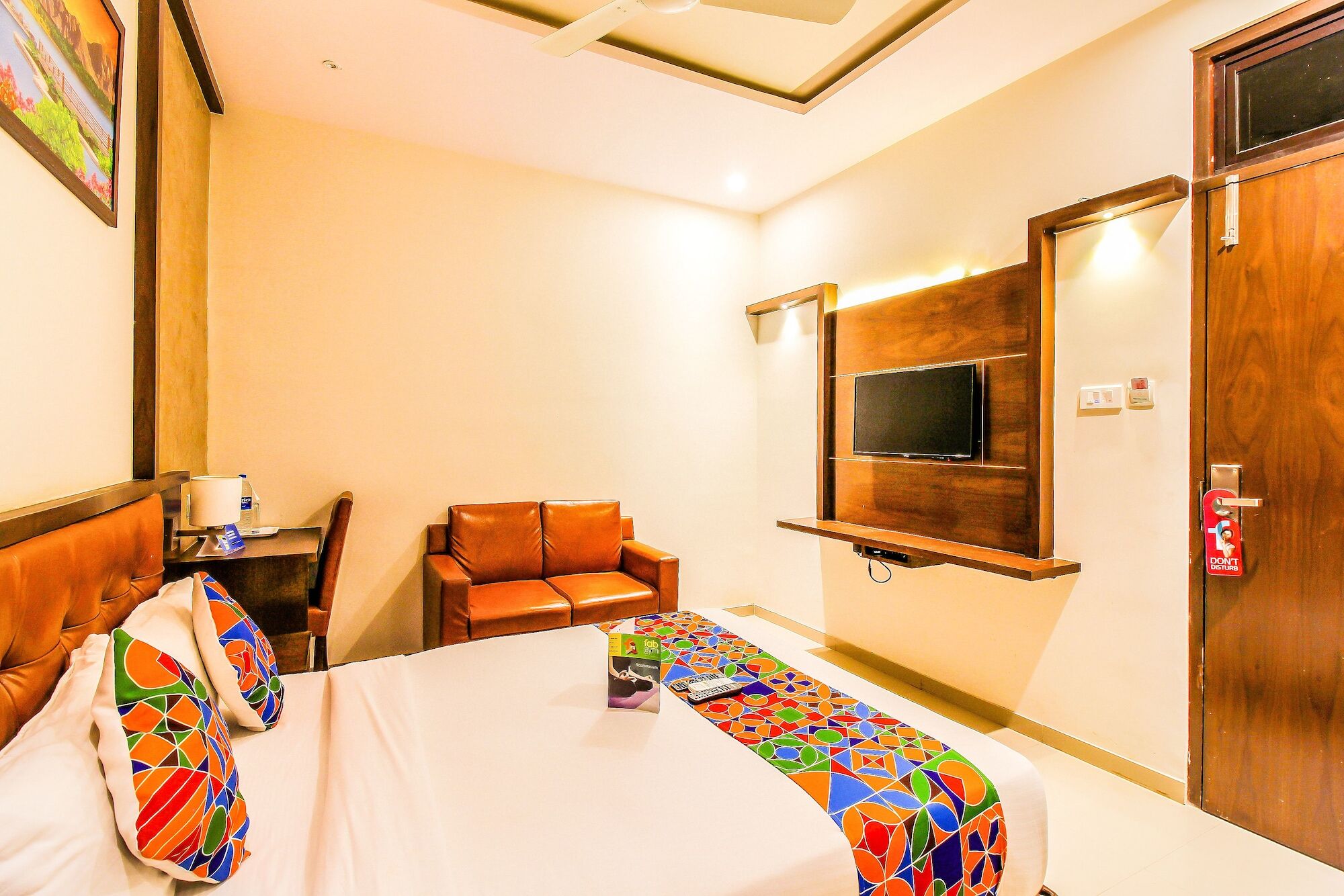 Fabhotel Empire - Nr International Airport 3* Mumbai