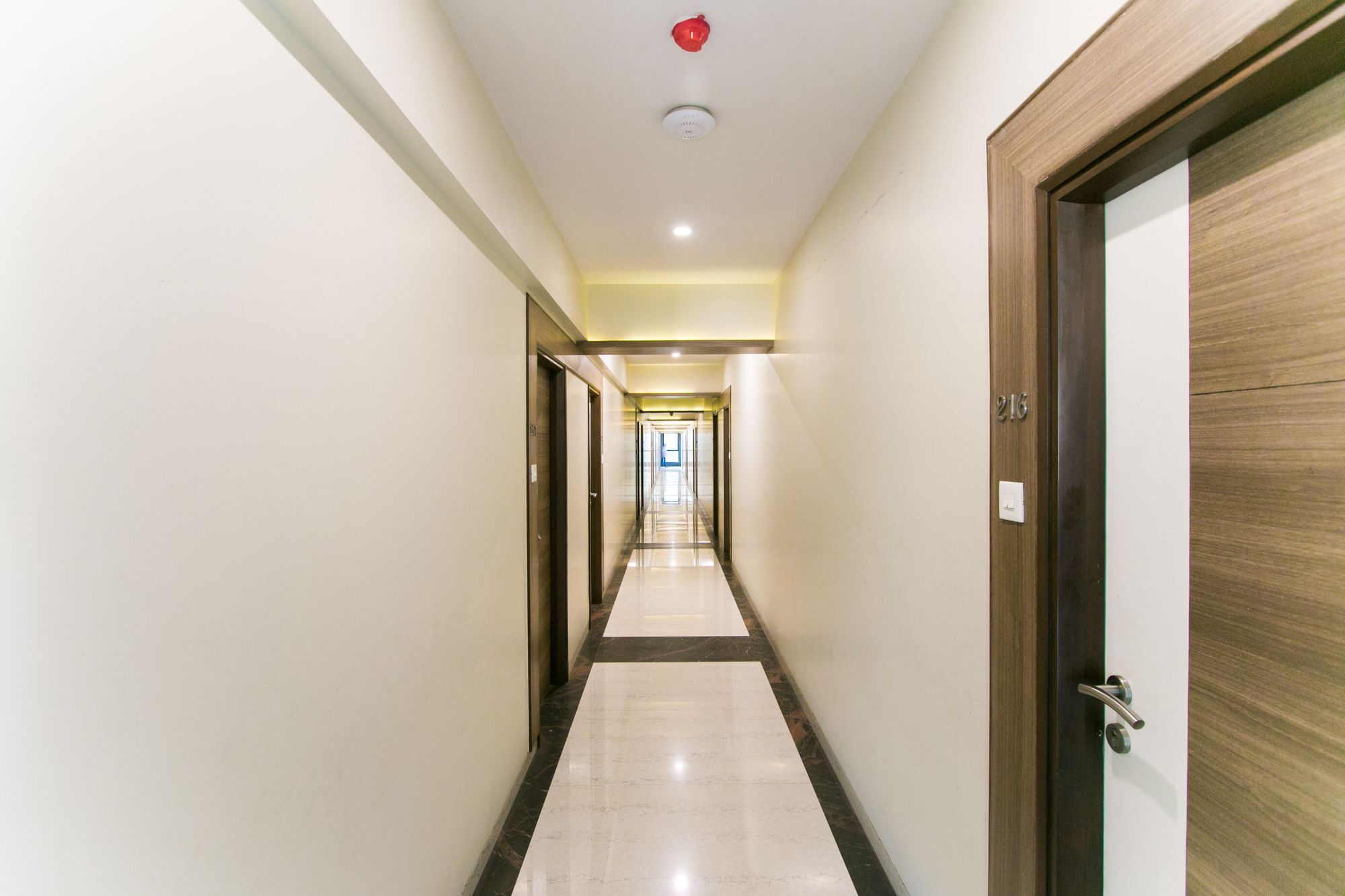 Seasons 3* Mumbai