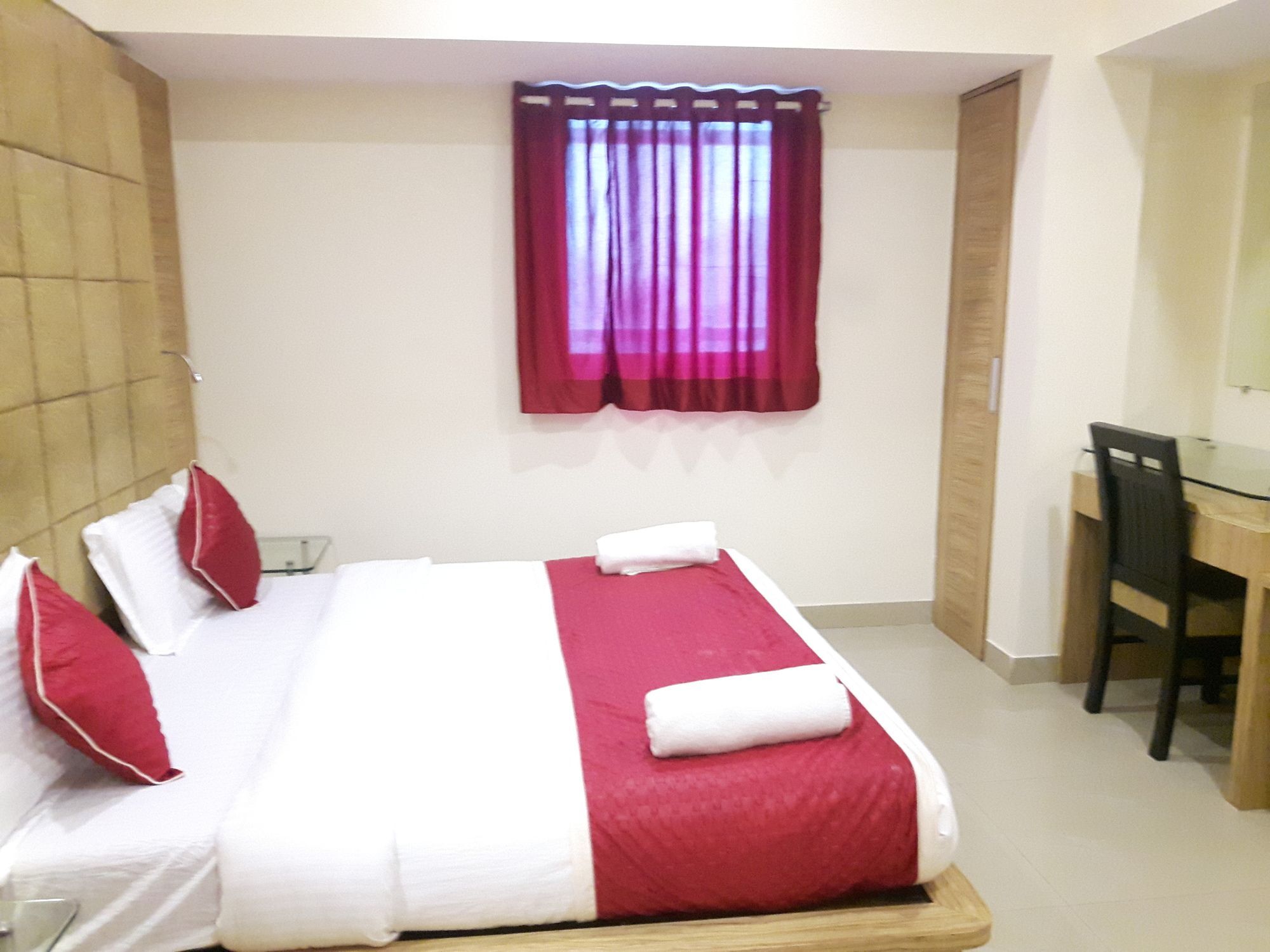 Sahar Garden 3*