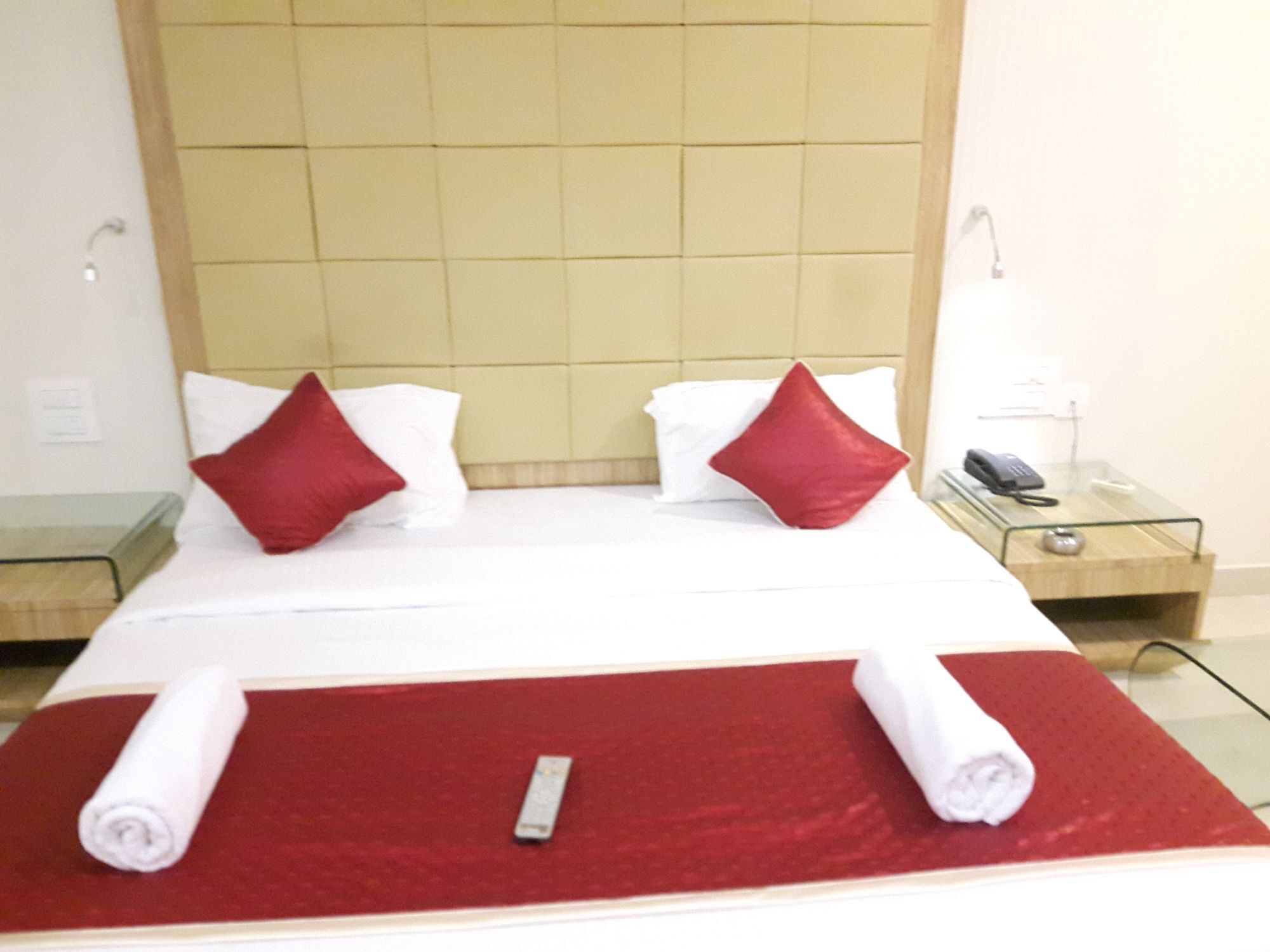 Hotel Sahar Garden Mumbai