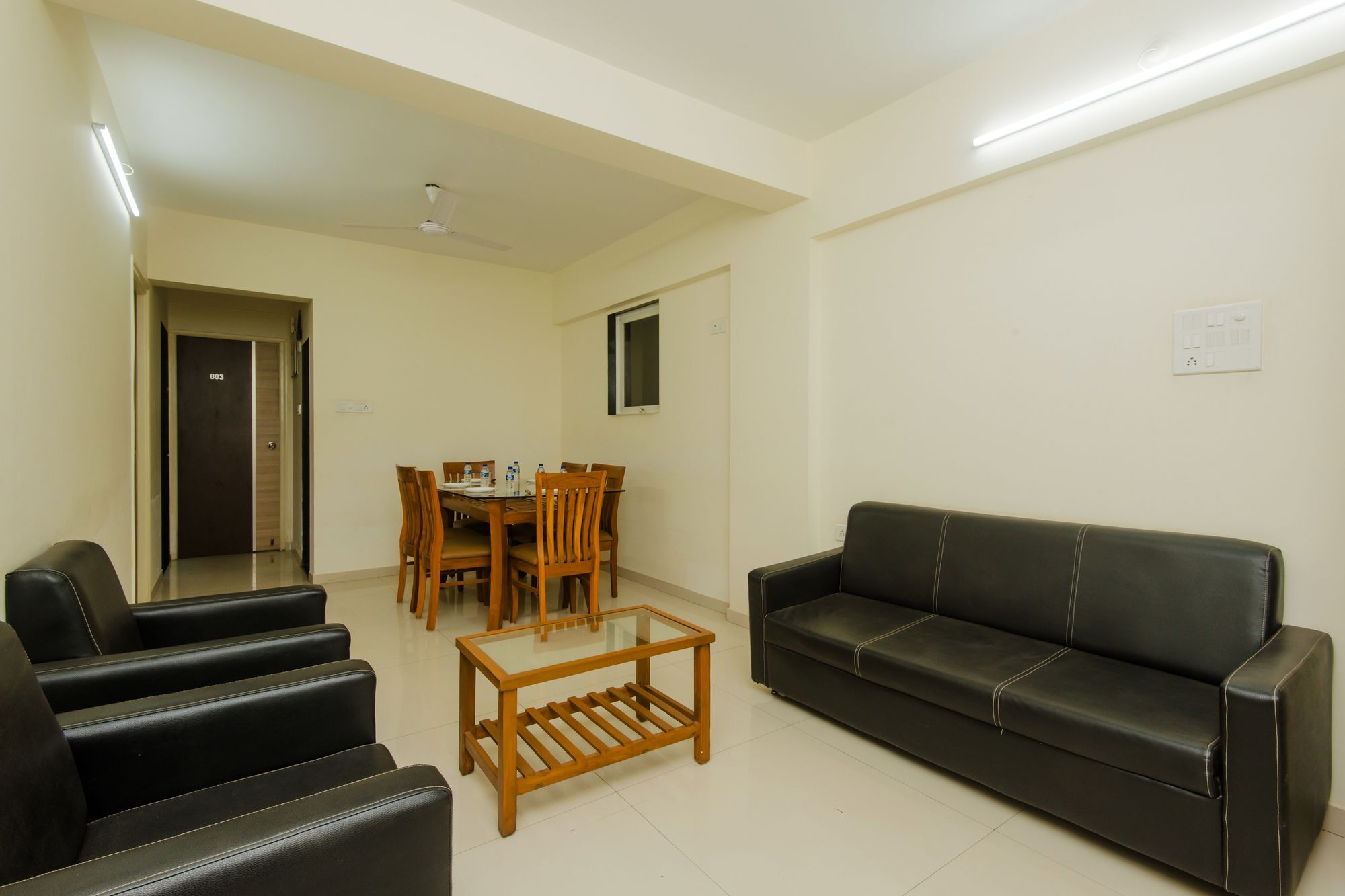 Oyo 11441 Blue Bells Residency Mumbai