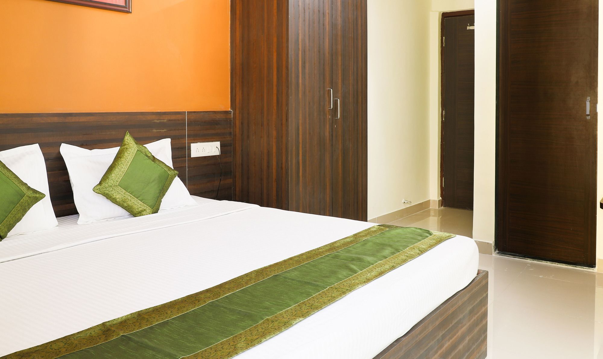 Treebo Evoque Park Hotel Mumbai