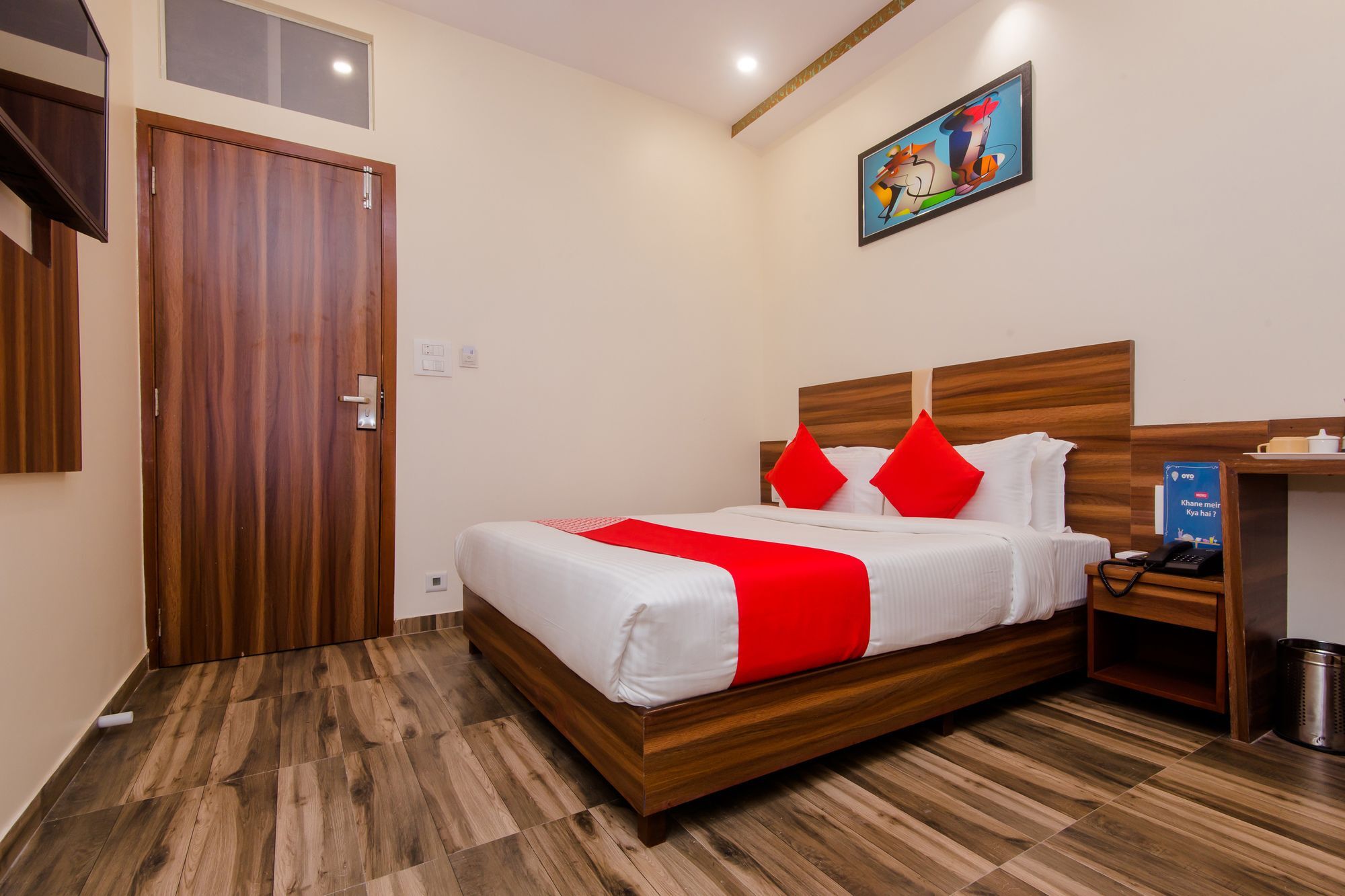 Oyo 13614 Axis International Hotel