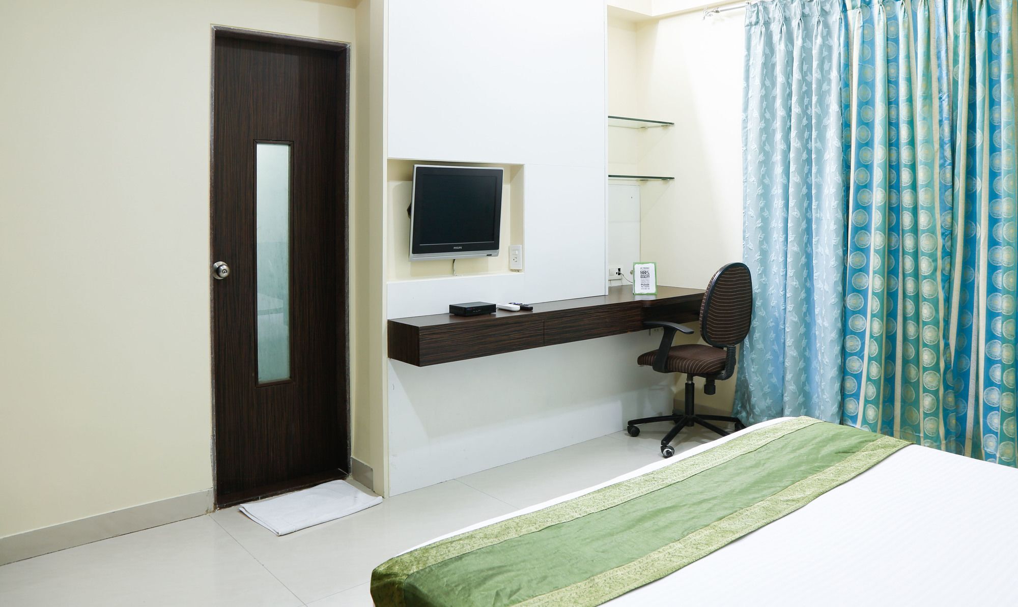Treebo Seven Apatments Bandra 3* Mumbai
