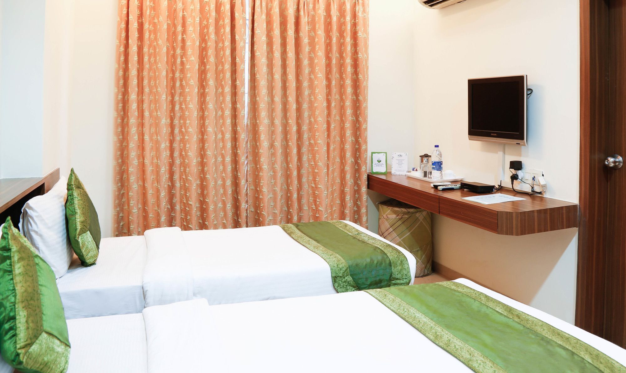 Treebo Seven Apatments Bandra 3* Mumbai