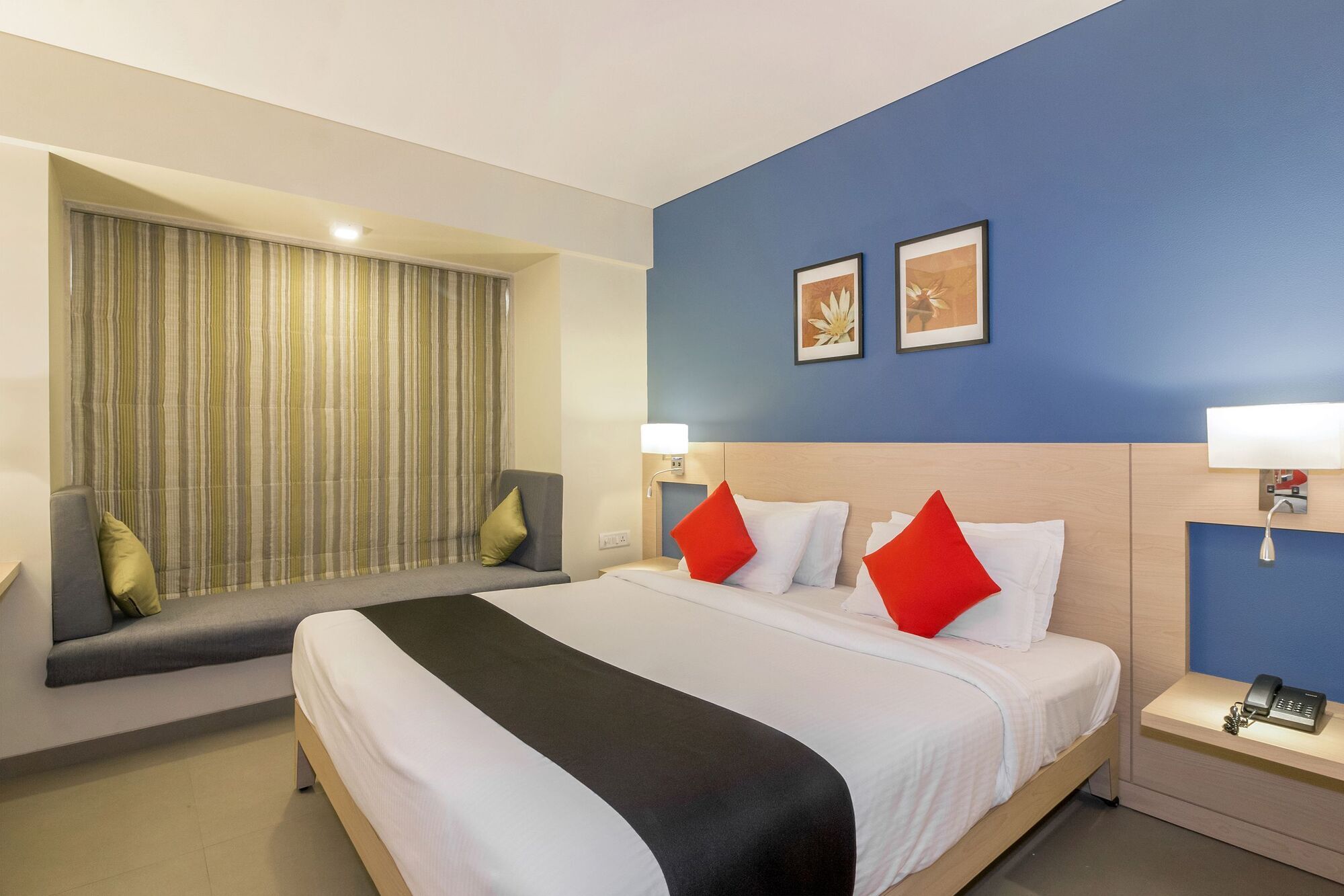 Capital O 2096 Krishna Palace 3*