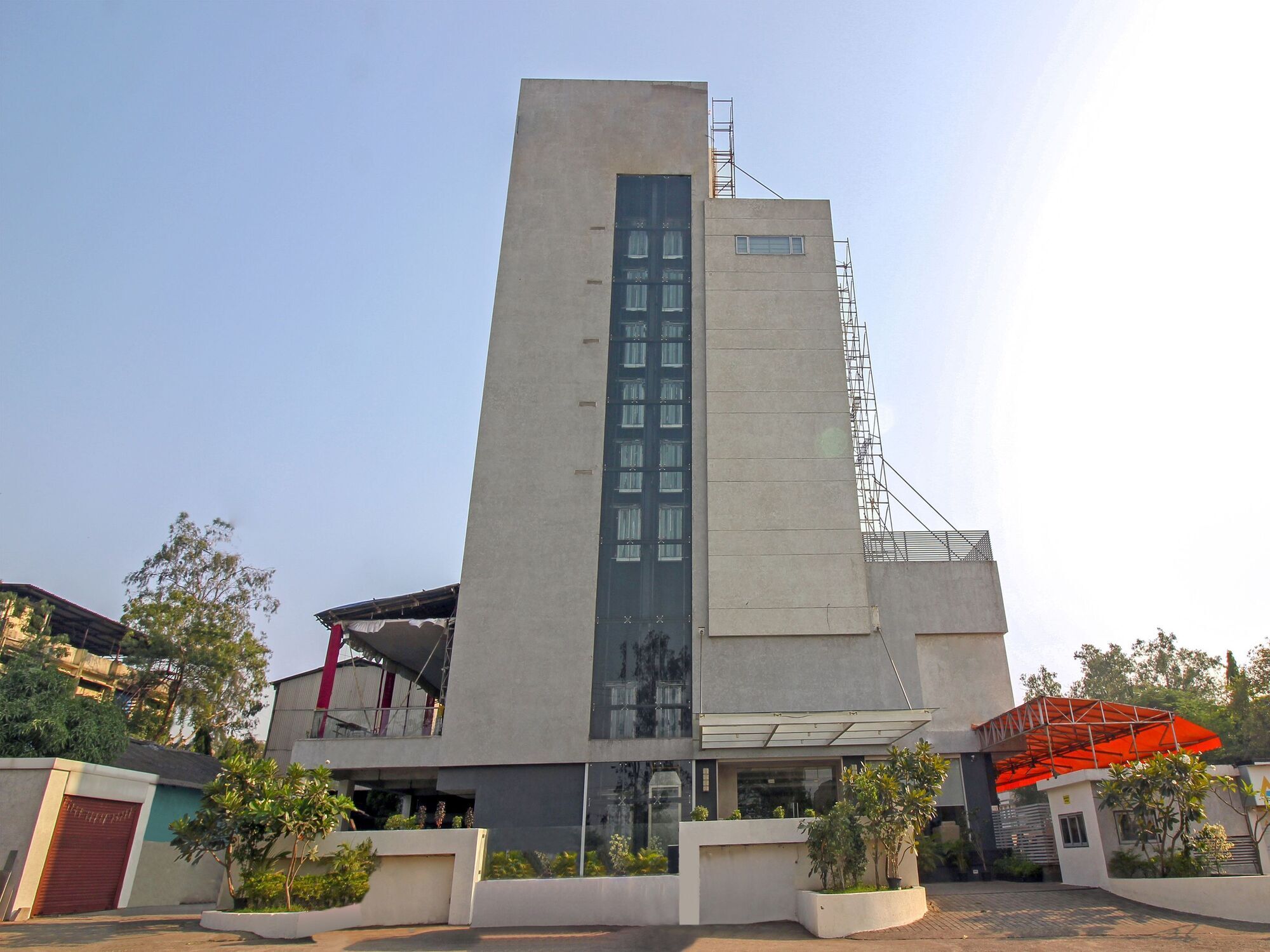 Capital O 2096 Krishna Palace Hotel 3*