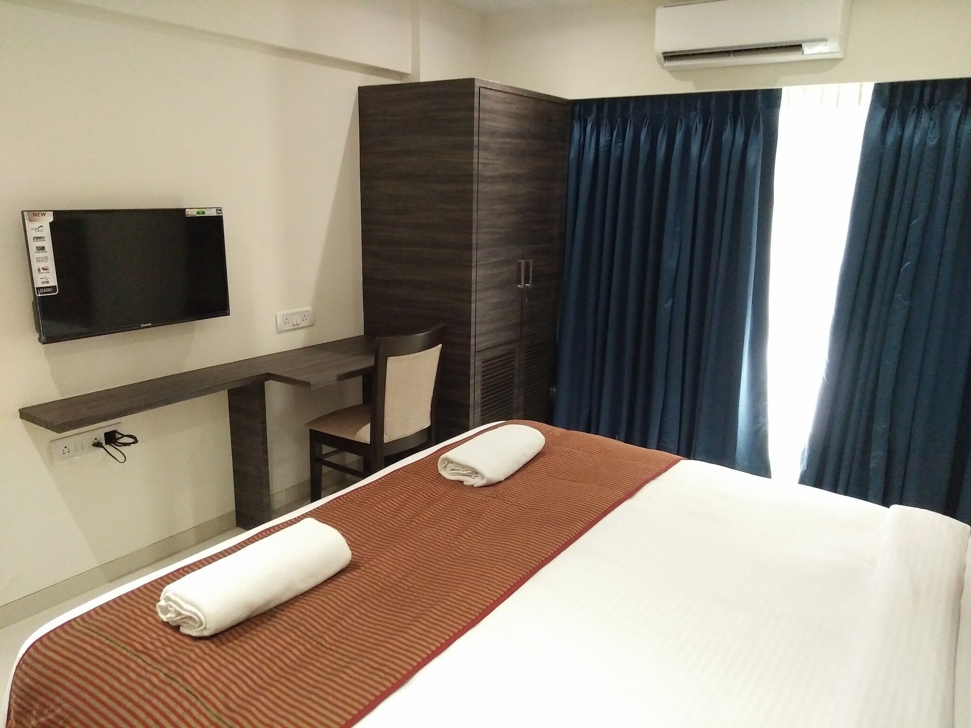 Hotel Ontime Residency And 3*