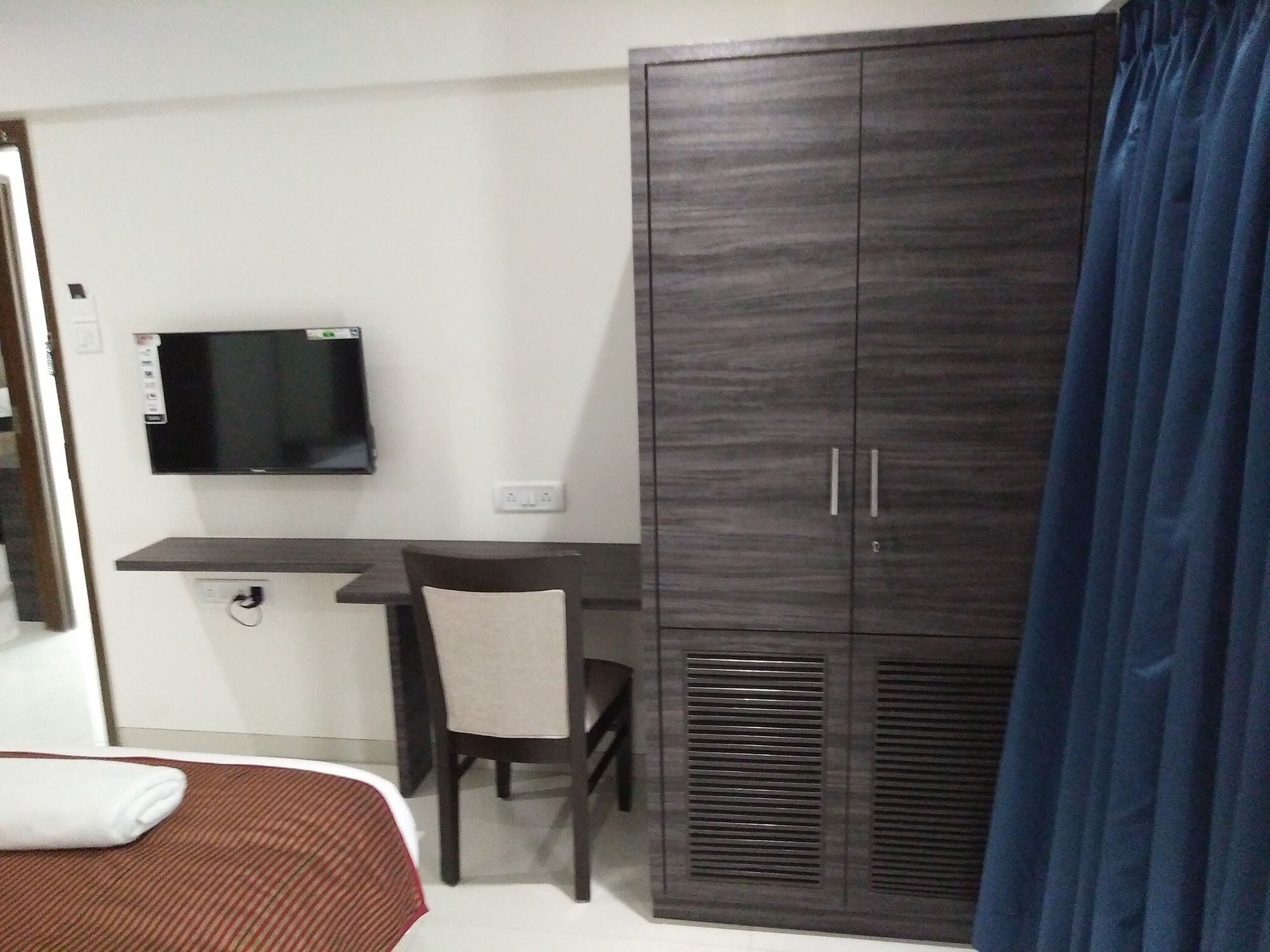 Hotel Ontime Residency And 3*
